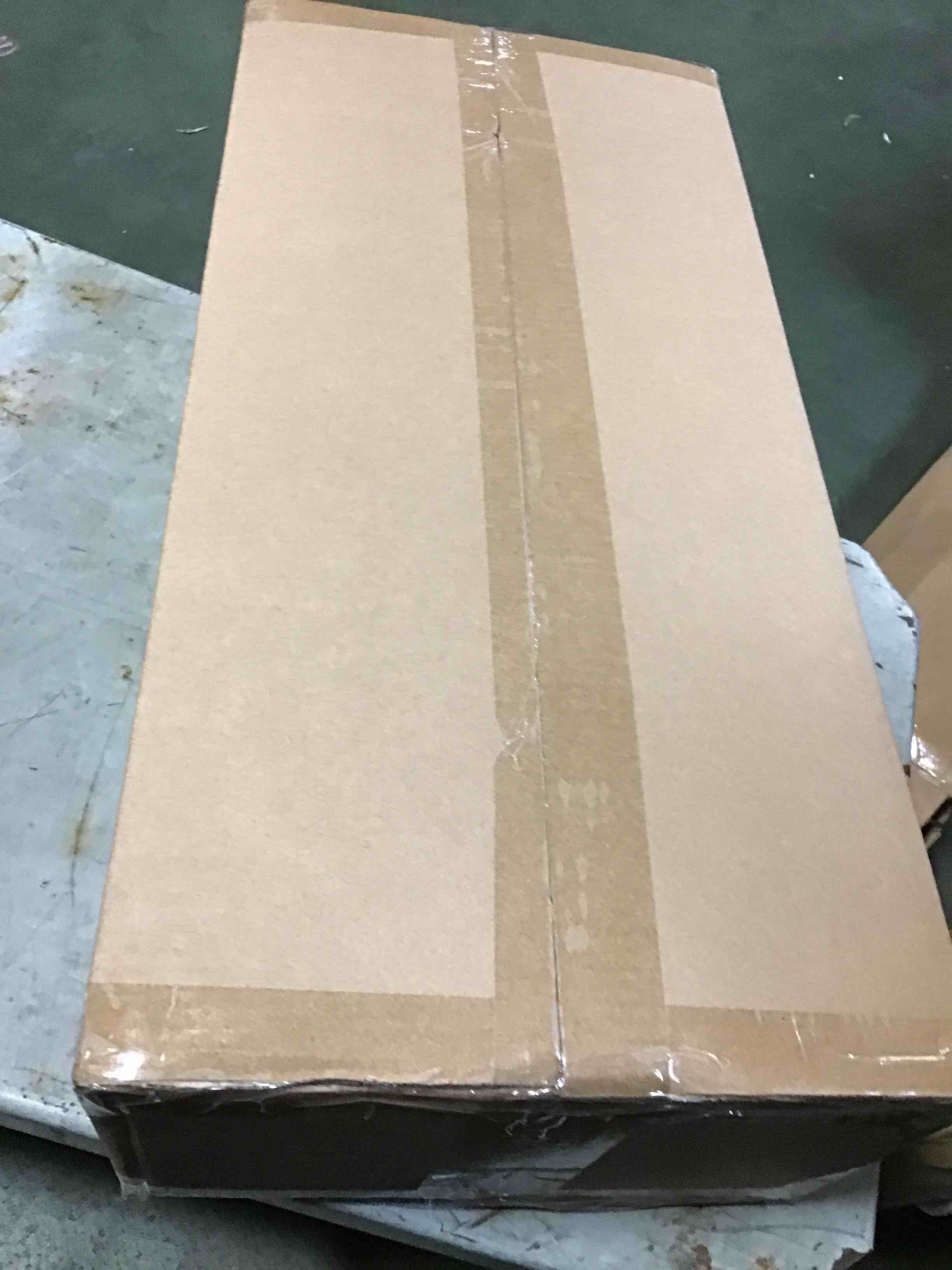 https://s3.amazonaws.com/lotting-images-prod/bidfta/GRY3001162_1653673314450.jpeg