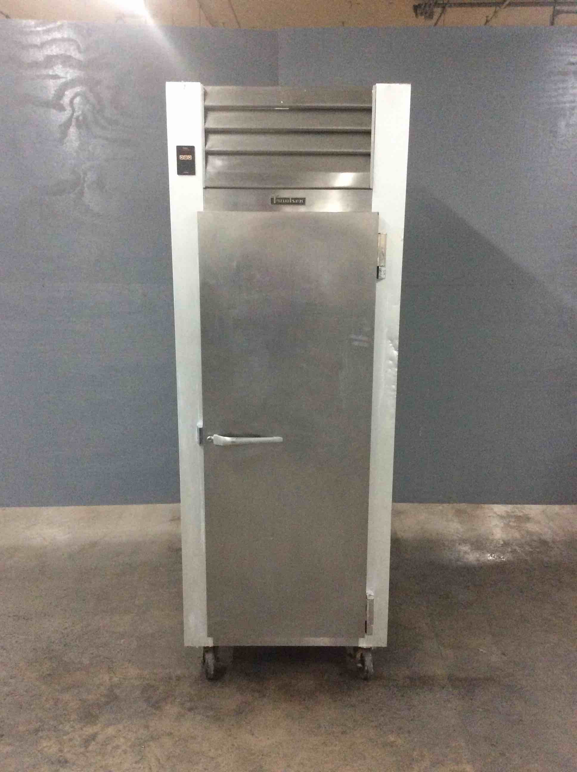 2012 TRAULSEN STAINLESS STEEL 1 DOOR REFRIGERATOR ON CASTERS 