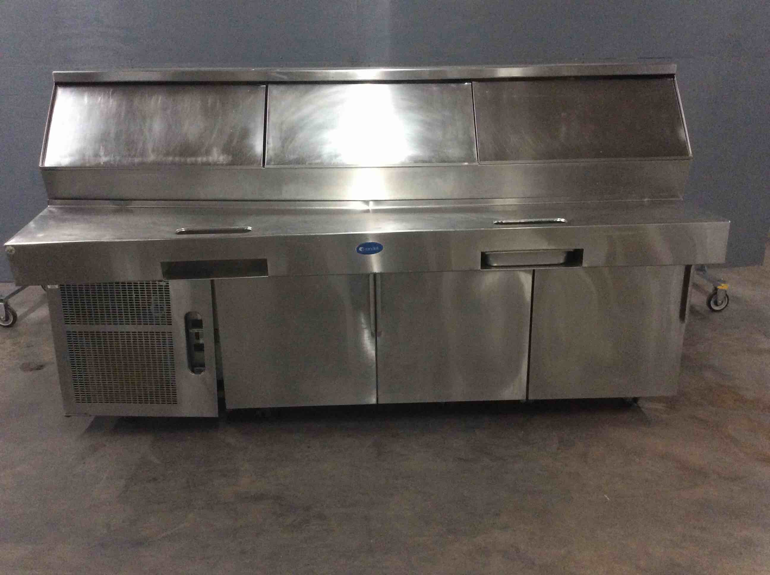 RANDELL 96 INCH STAINLESS STEEL 2 DOOR REFRIGERATED PIZZA PREP TABLE ON CASTERS 