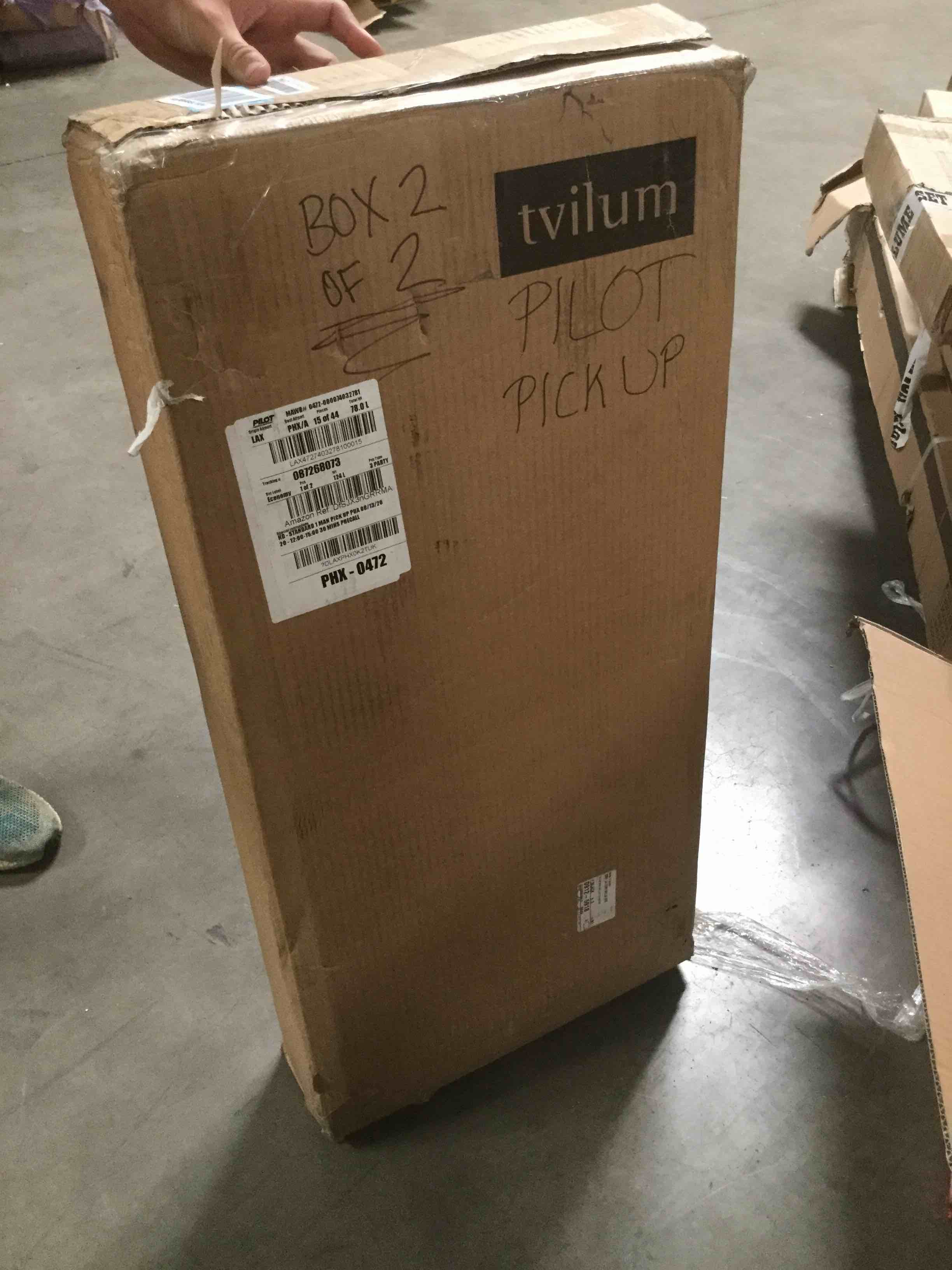 https://s3.amazonaws.com/lotting-images-prod/bidfta/MC931234_1600978570455.jpeg