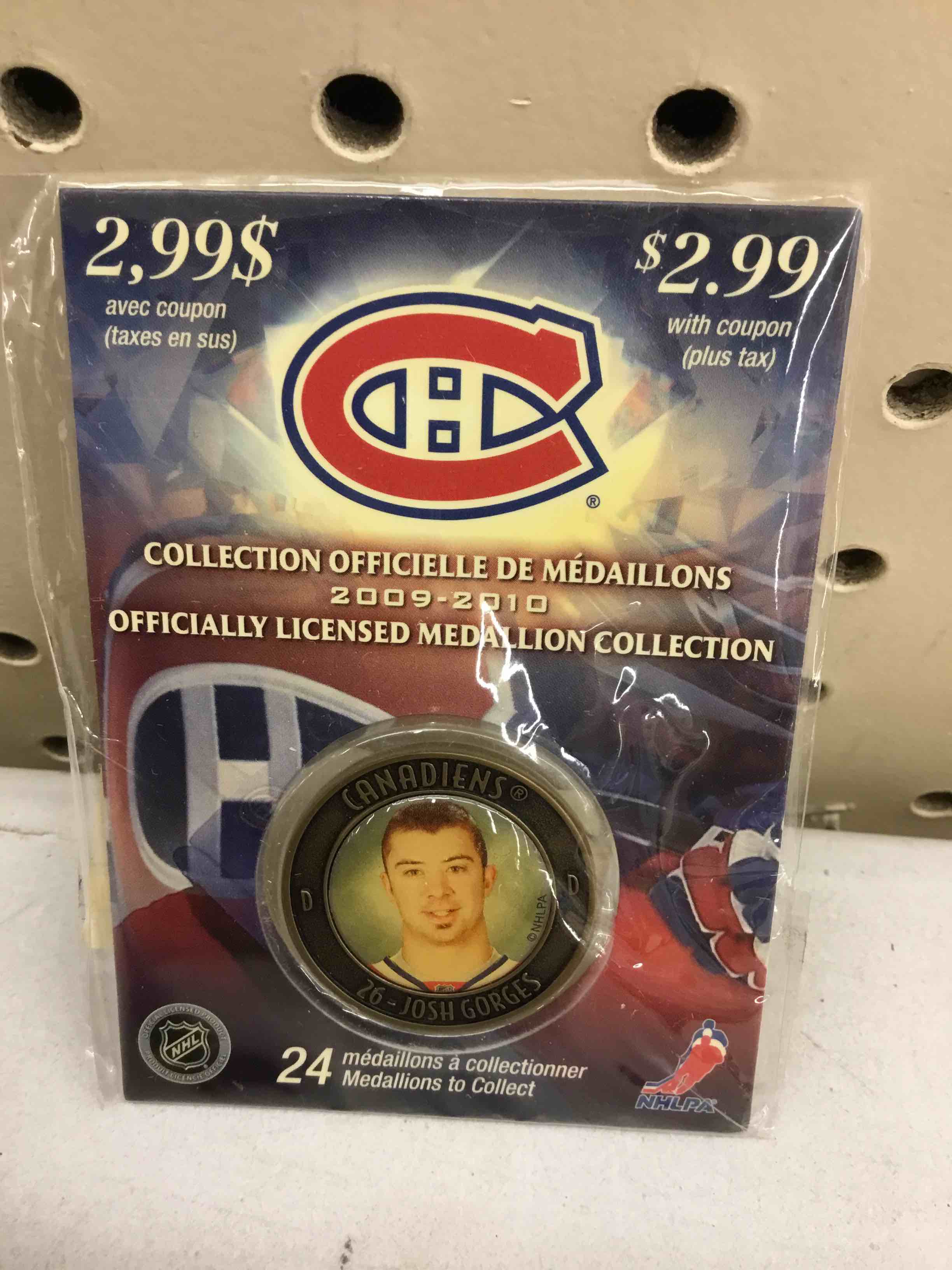 officially licensed medallion 2009-10 Canadiens 26- JOSH GORGES Medallion (300 count)