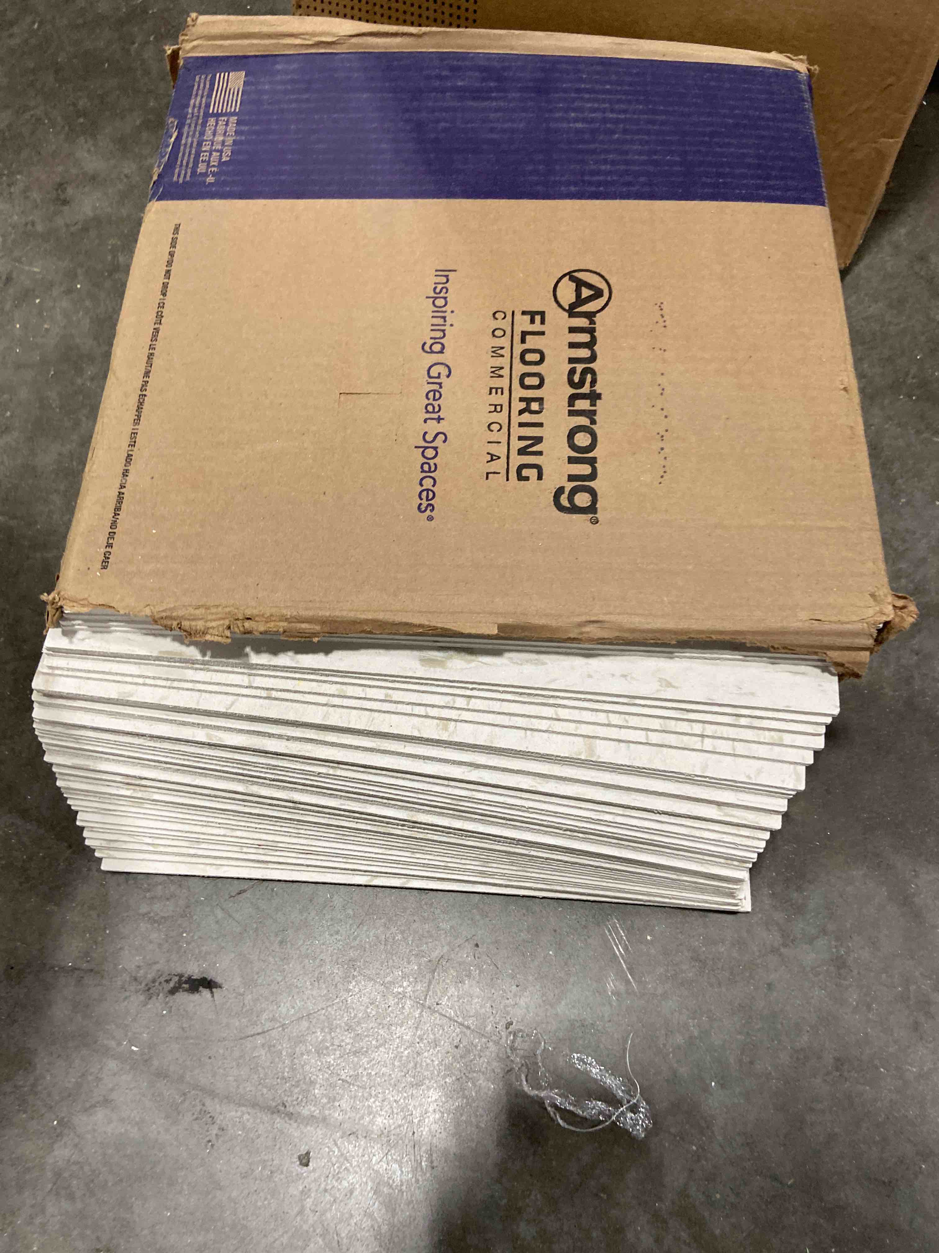 https://s3.amazonaws.com/lotting-images-prod/bidfta/NP209096_1606163149653.jpeg