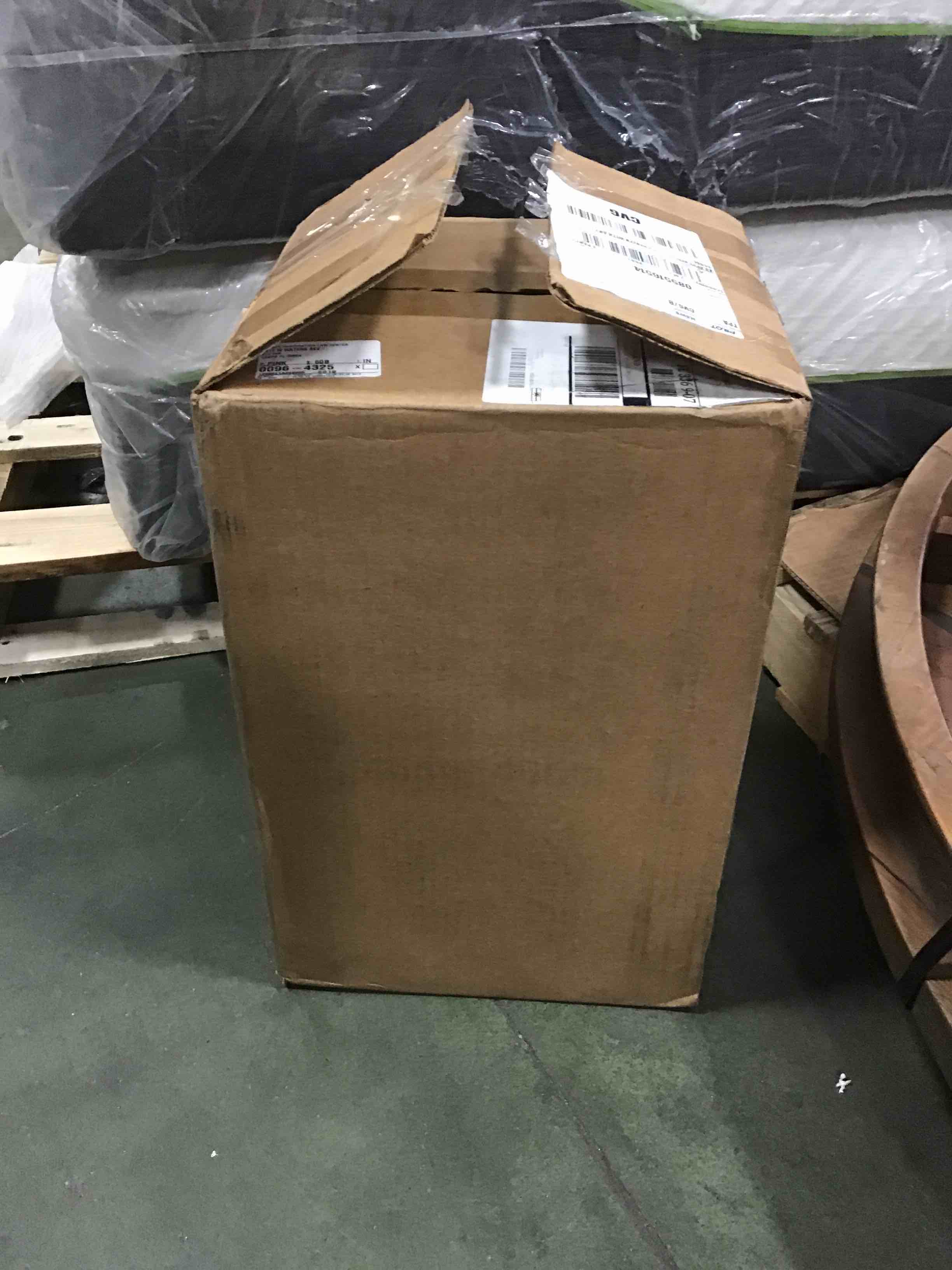 https://s3.amazonaws.com/lotting-images-prod/bidfta/ORG0256060_1571918712464.jpeg