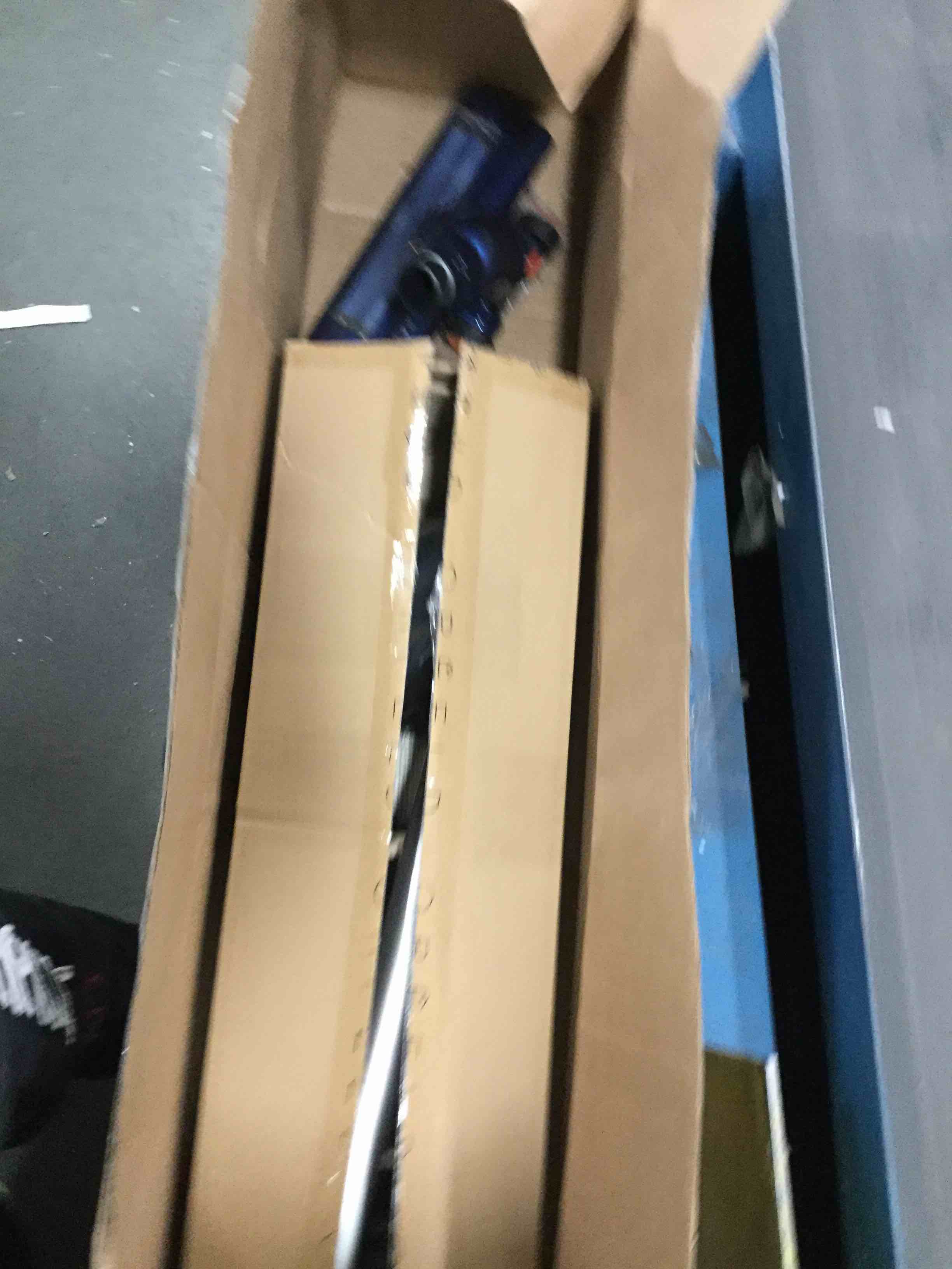 https://s3.amazonaws.com/lotting-images-prod/bidfta/ORG0385913_1581947569618.jpeg