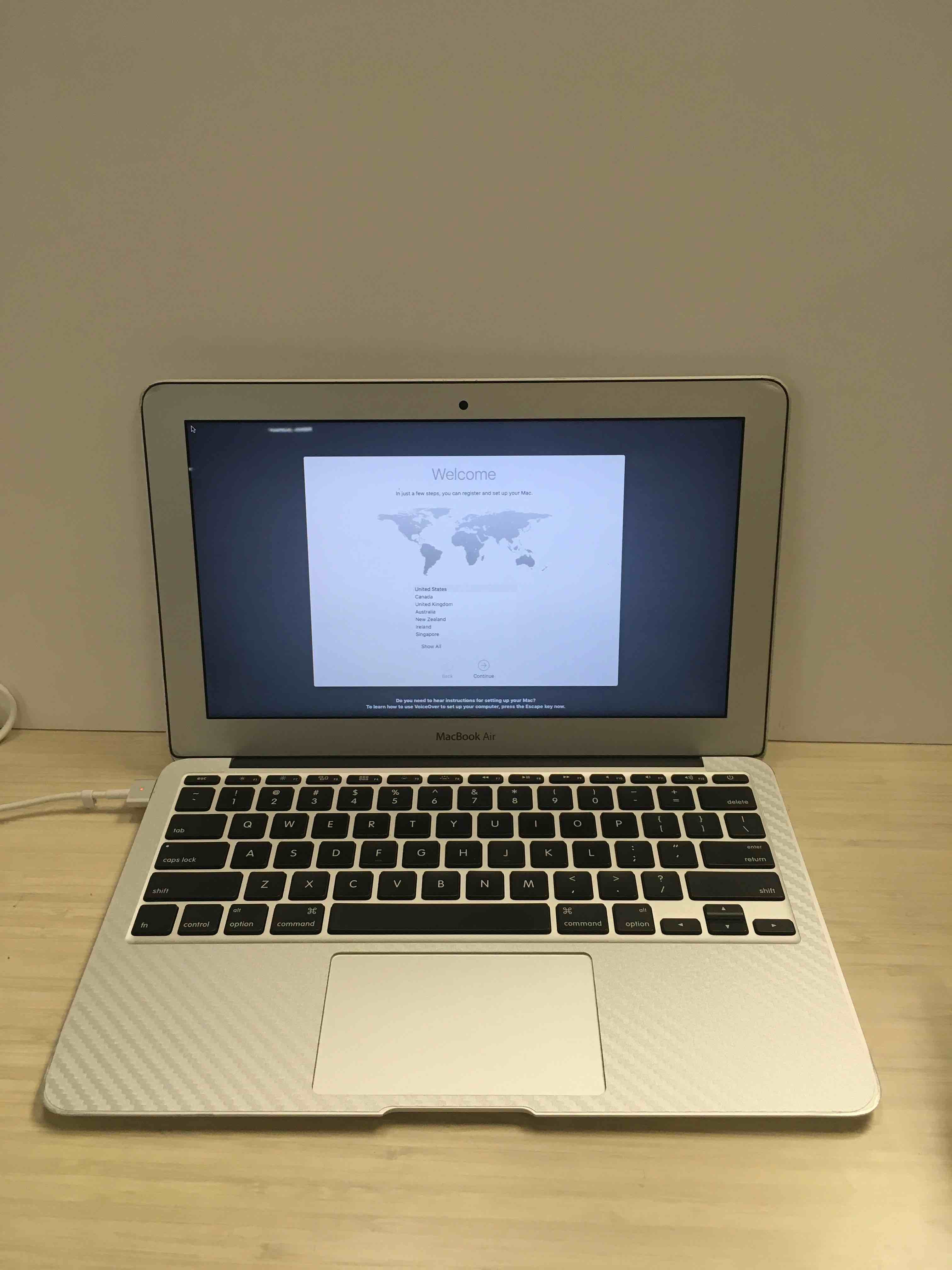 https://s3.amazonaws.com/lotting-images-prod/bidfta/ORG0640125_1600955605585.jpeg