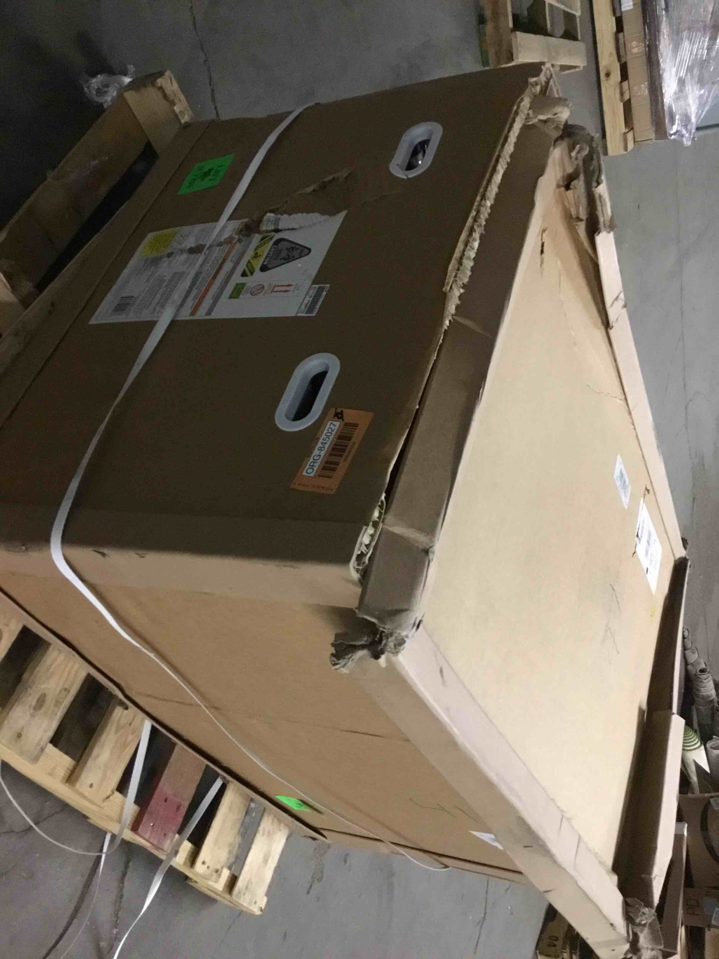 https://s3.amazonaws.com/lotting-images-prod/bidfta/ORG0845027_1609692285371.jpeg