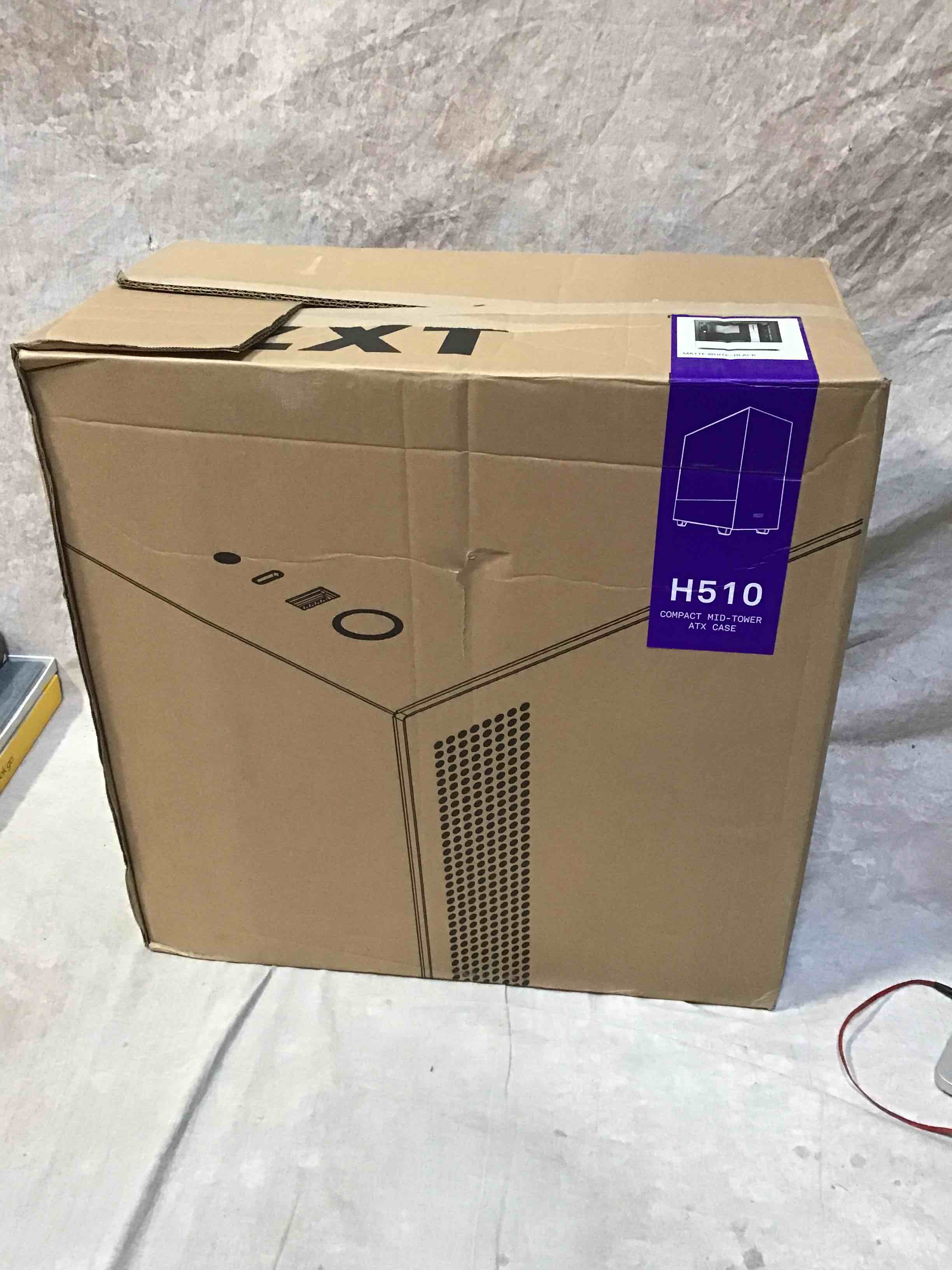 https://s3.amazonaws.com/lotting-images-prod/bidfta/ORG1196816_1629830501339.jpeg