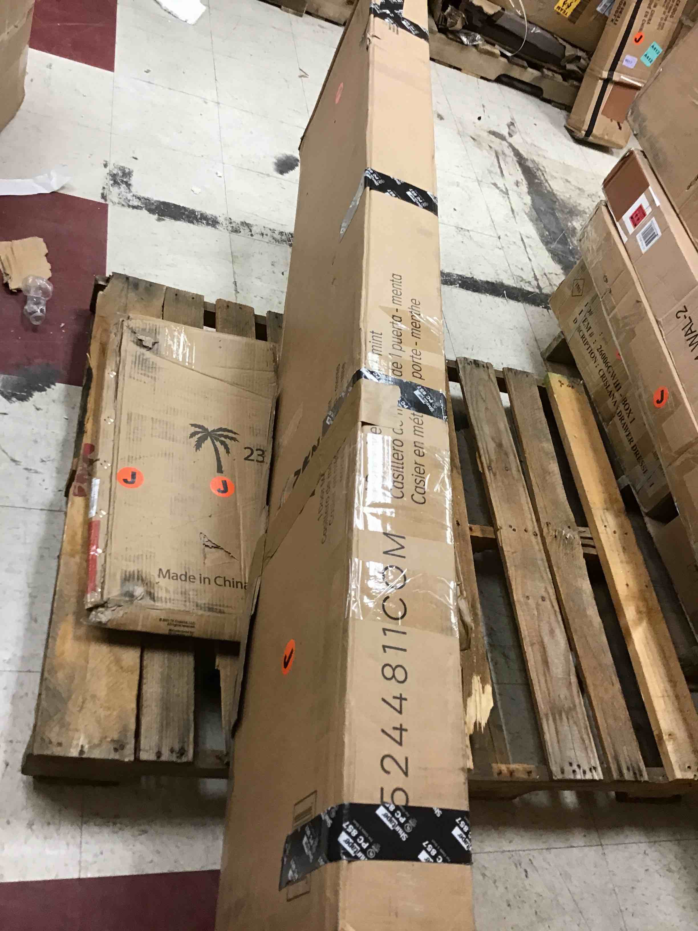 https://s3.amazonaws.com/lotting-images-prod/bidfta/ORG1260289_1633007737581.jpeg