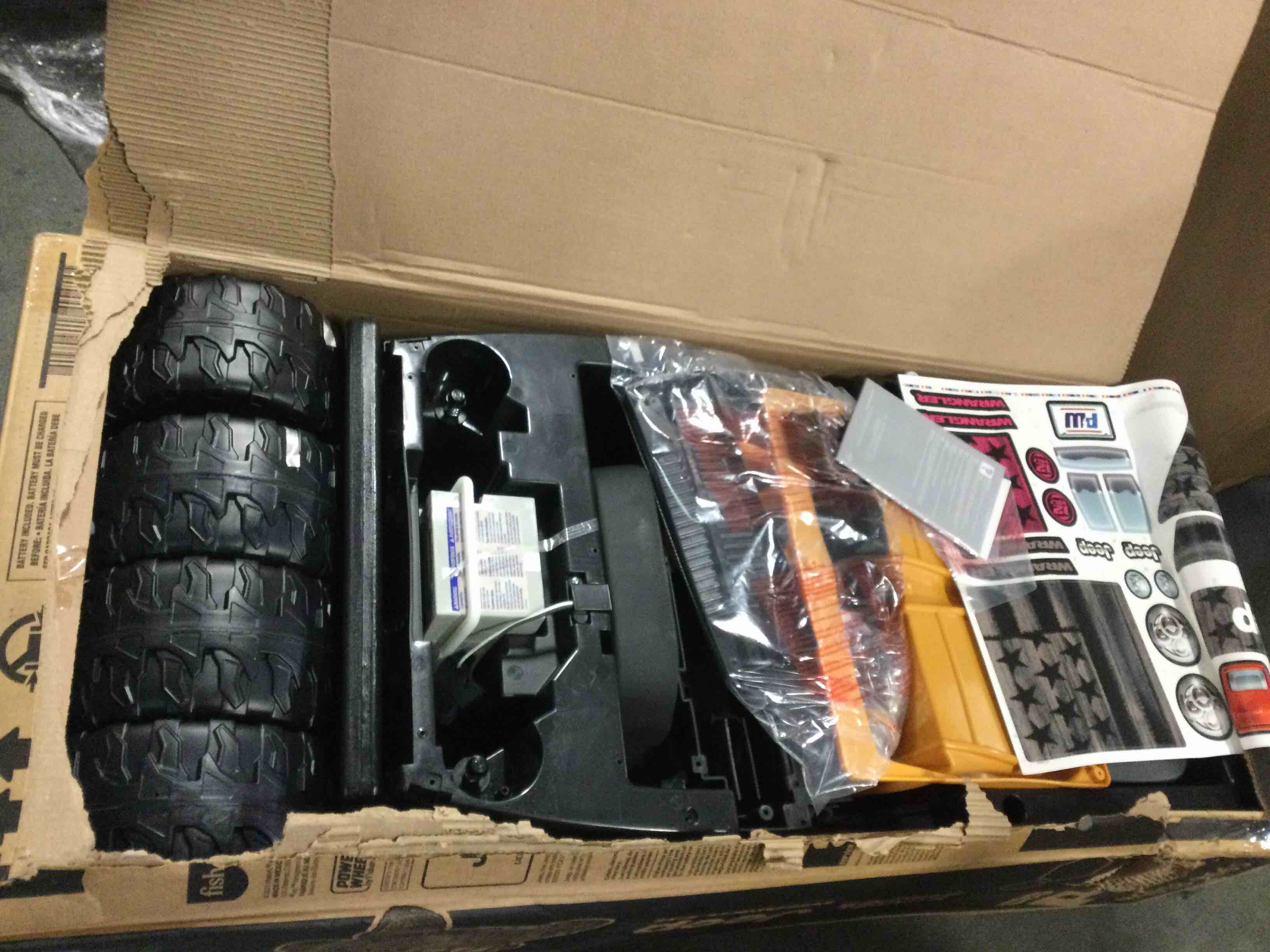 https://s3.amazonaws.com/lotting-images-prod/bidfta/ORG1425491_1637695910178.jpeg