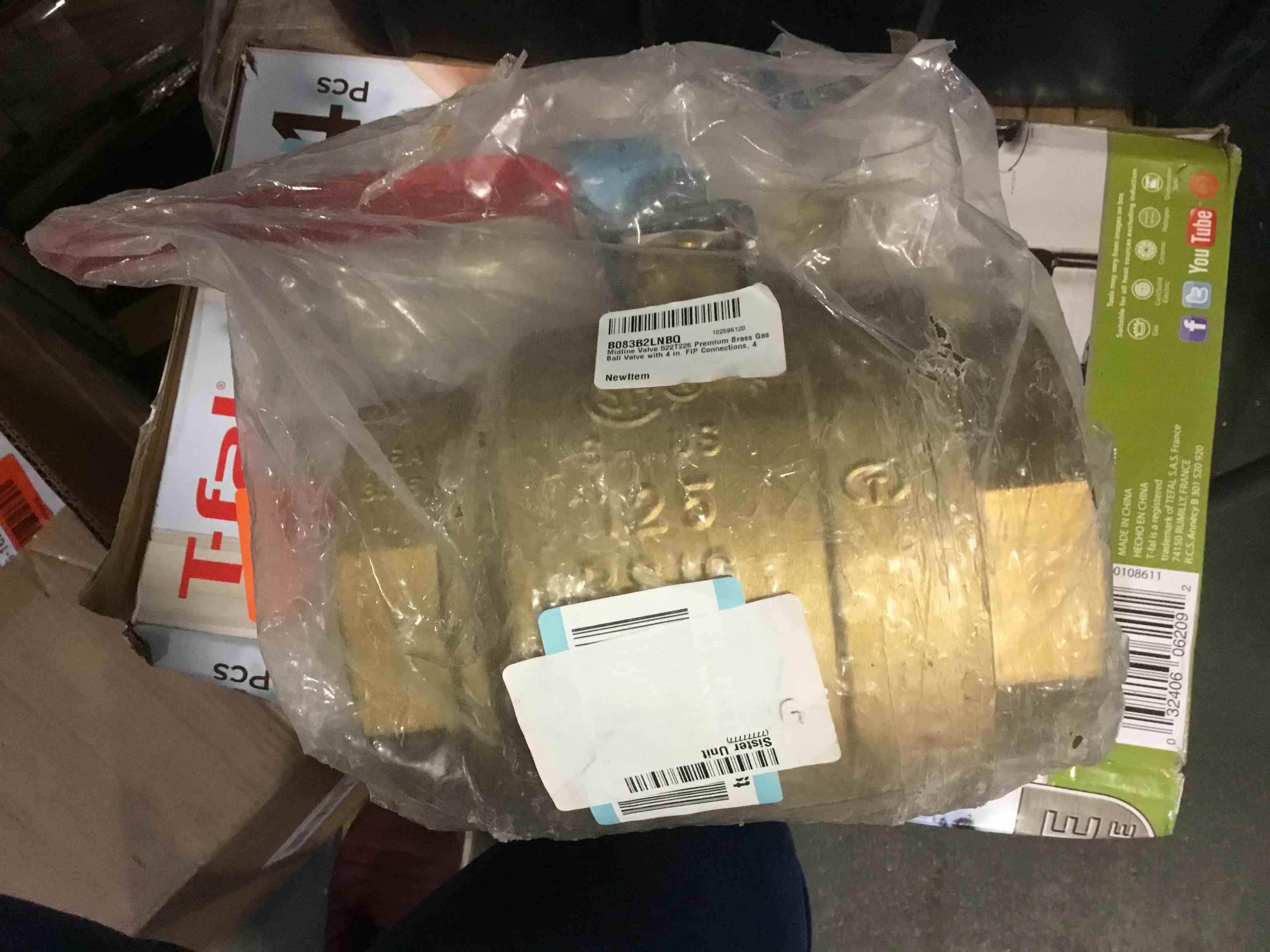 https://s3.amazonaws.com/lotting-images-prod/bidfta/ORG1624550_1639586733427.jpeg