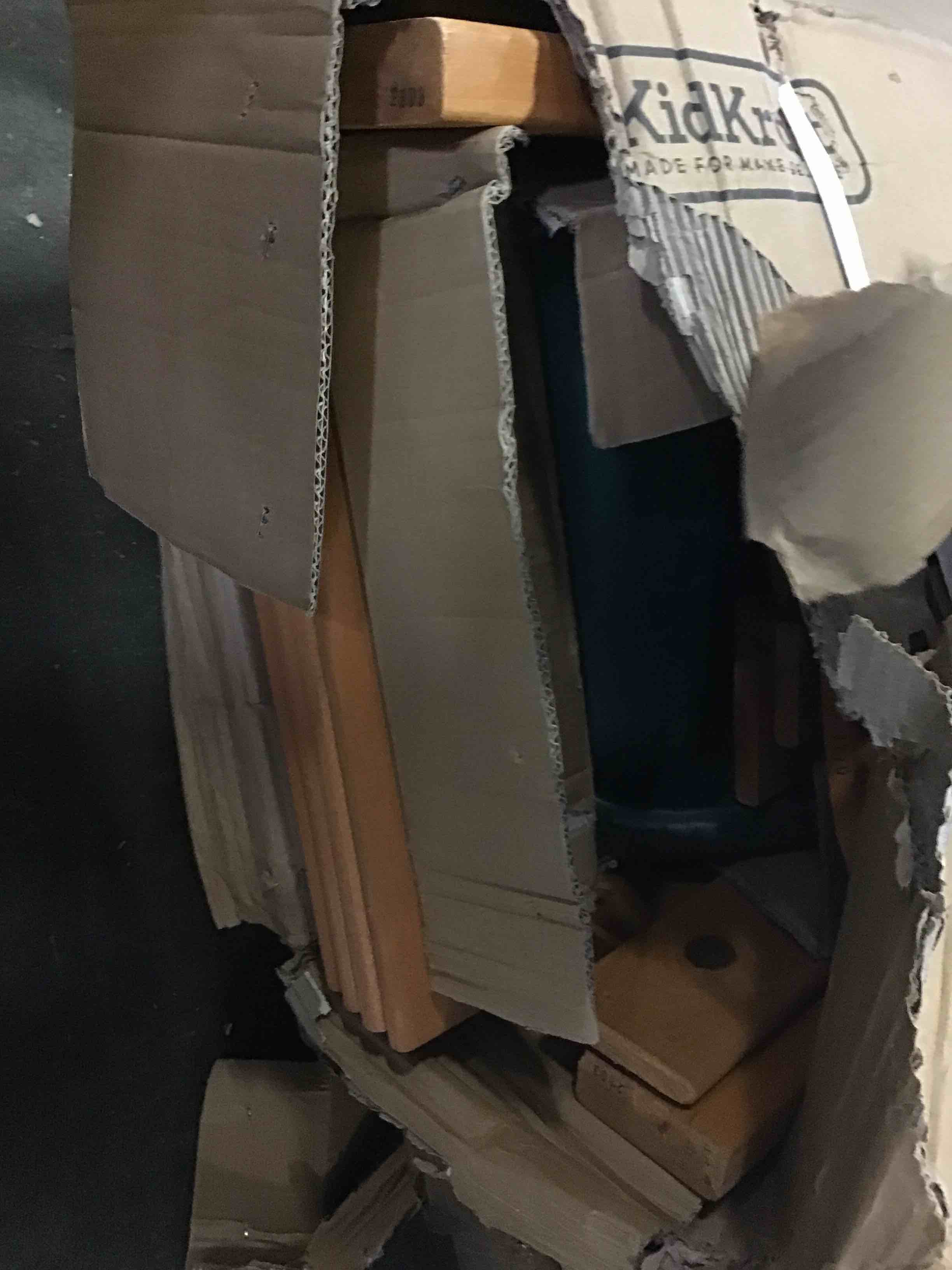 https://s3.amazonaws.com/lotting-images-prod/bidfta/ORG2029584_1688556536447.jpeg