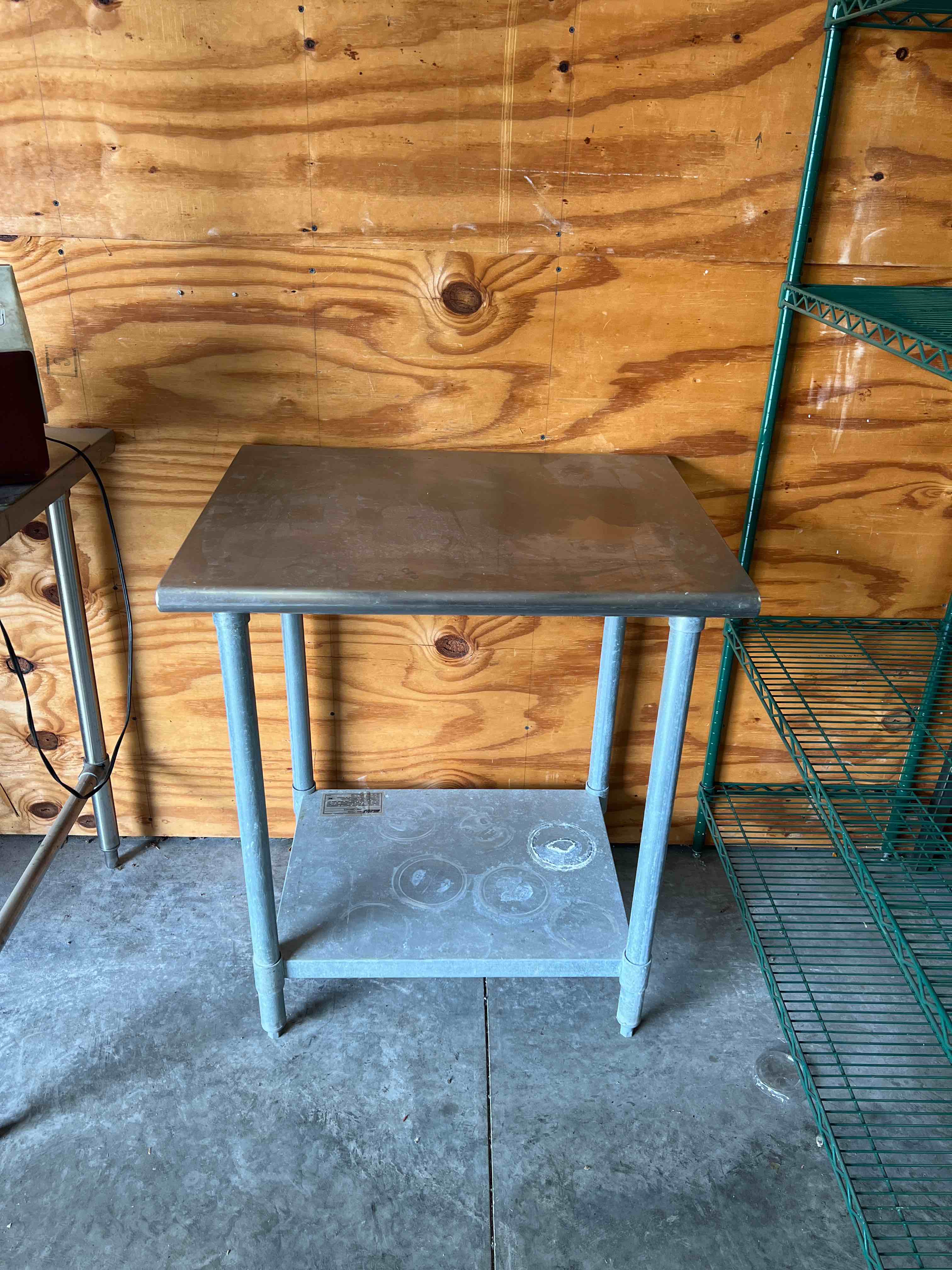 30 INCH STAINLESS STEEL TABLE WITH UNDER SHELF 