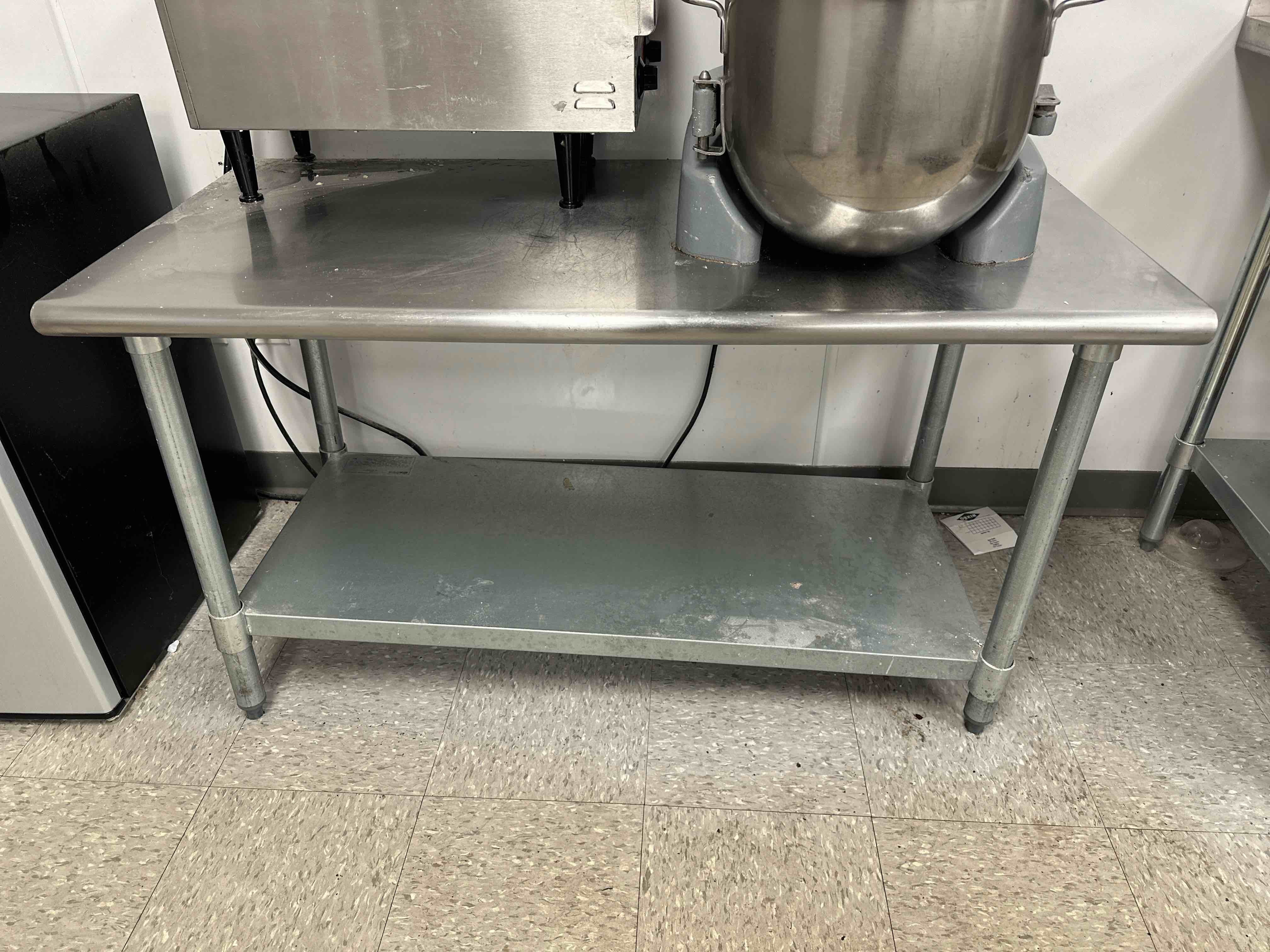 EAGLE STAINLESS STEEL EQUIPMENT STAND WITH UNDER SHELF