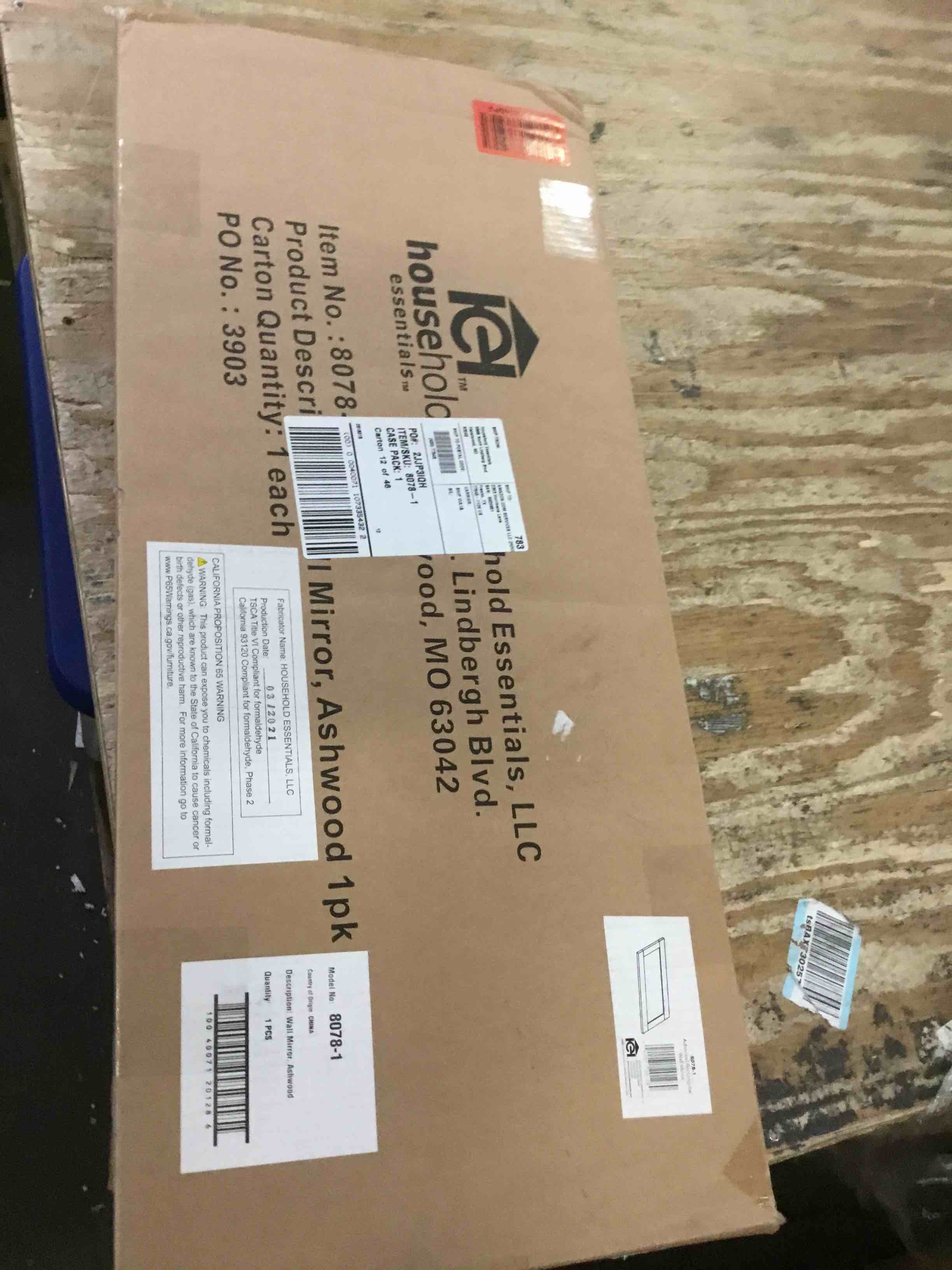 https://s3.amazonaws.com/lotting-images-prod/bidfta/ORG2290865_1652362504493.jpeg
