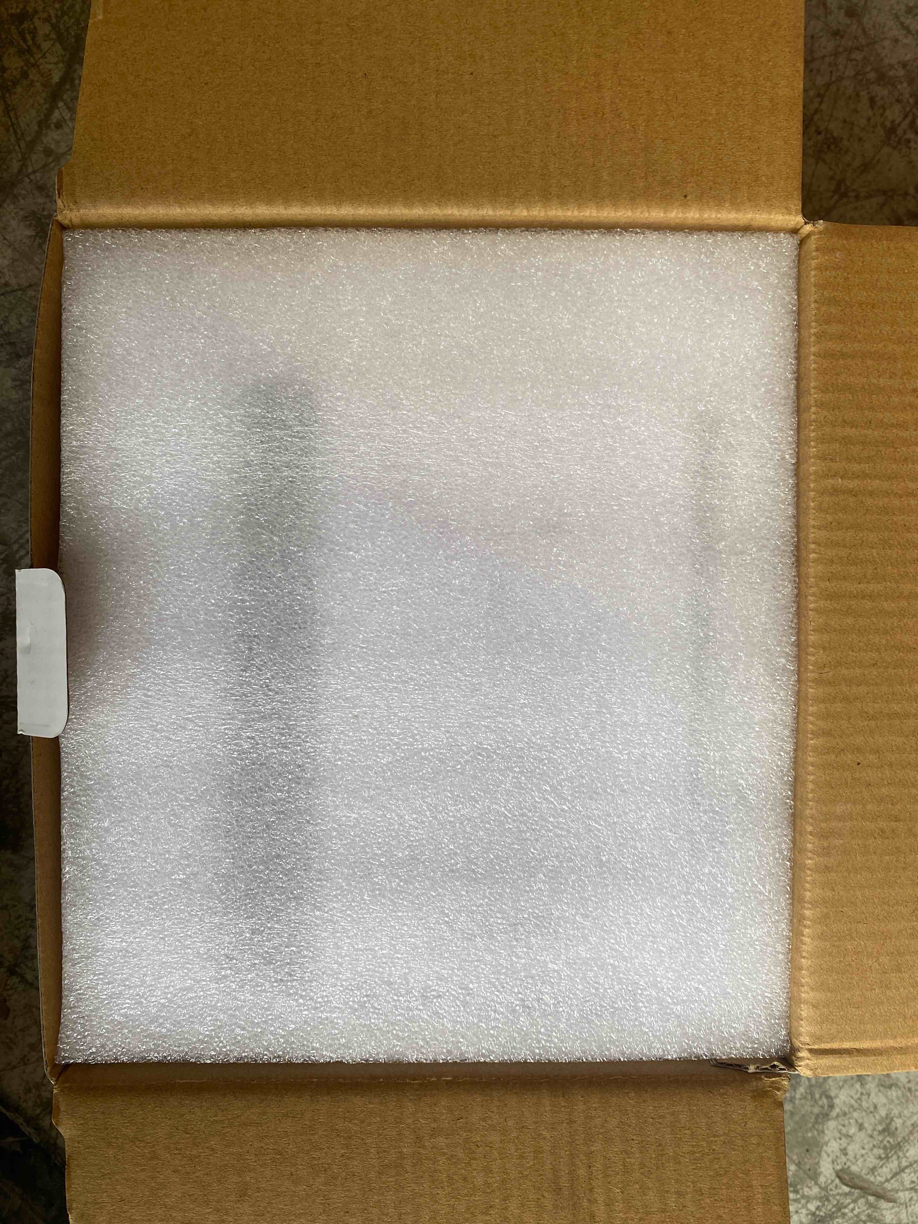 https://s3.amazonaws.com/lotting-images-prod/bidfta/ORG2326764_1660141119345.jpeg