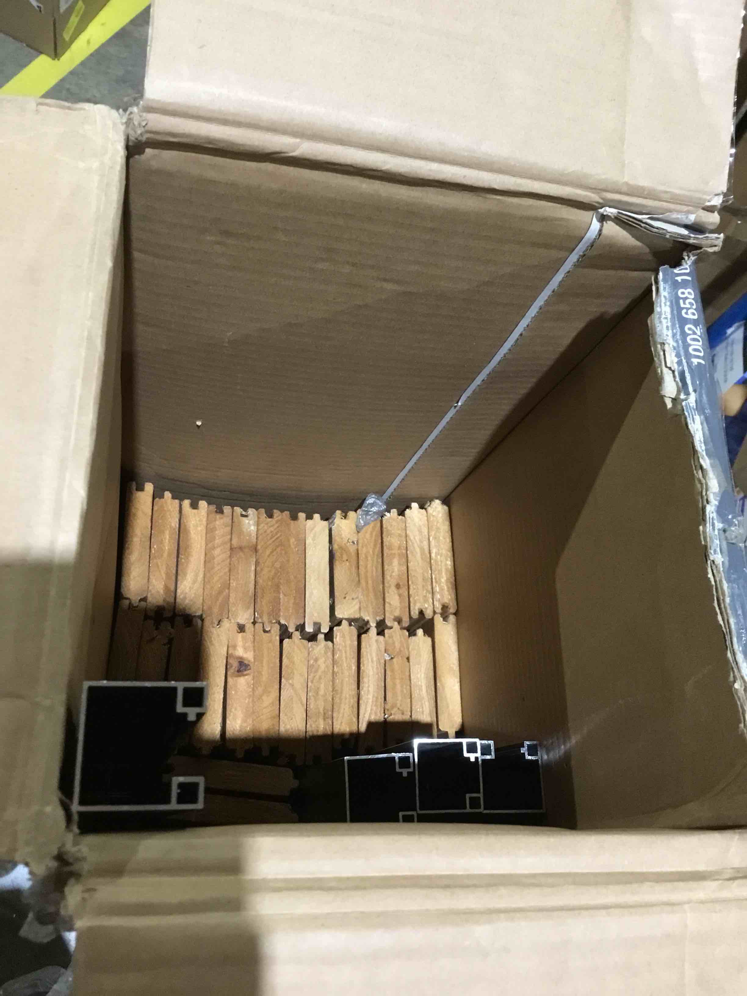 https://s3.amazonaws.com/lotting-images-prod/bidfta/ORG2336631_1727791407160.jpeg