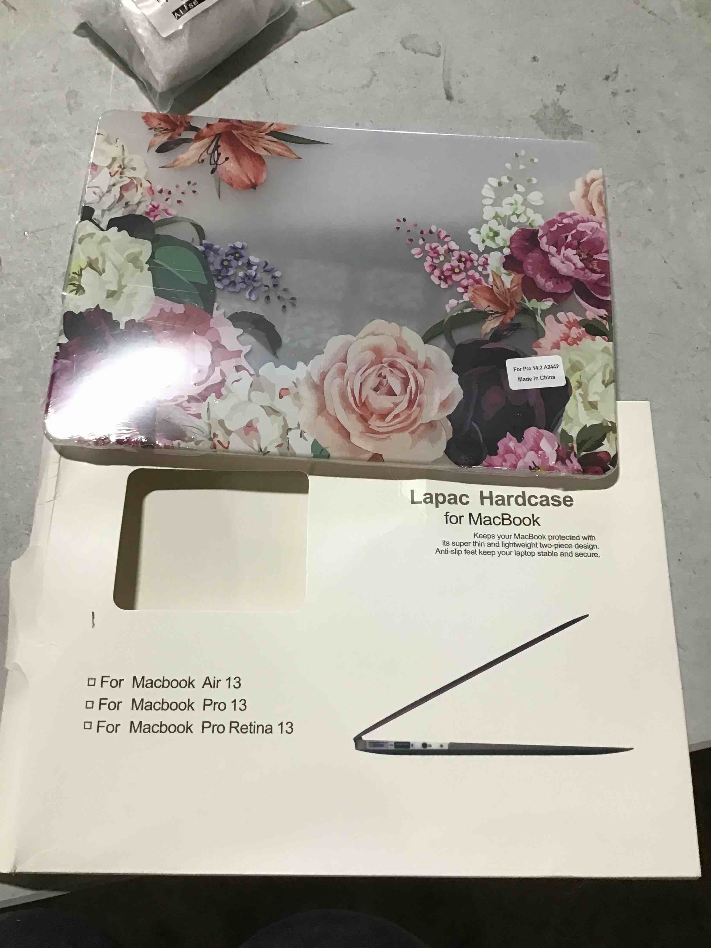 https://s3.amazonaws.com/lotting-images-prod/bidfta/ORG3016189_1695045657141.jpeg