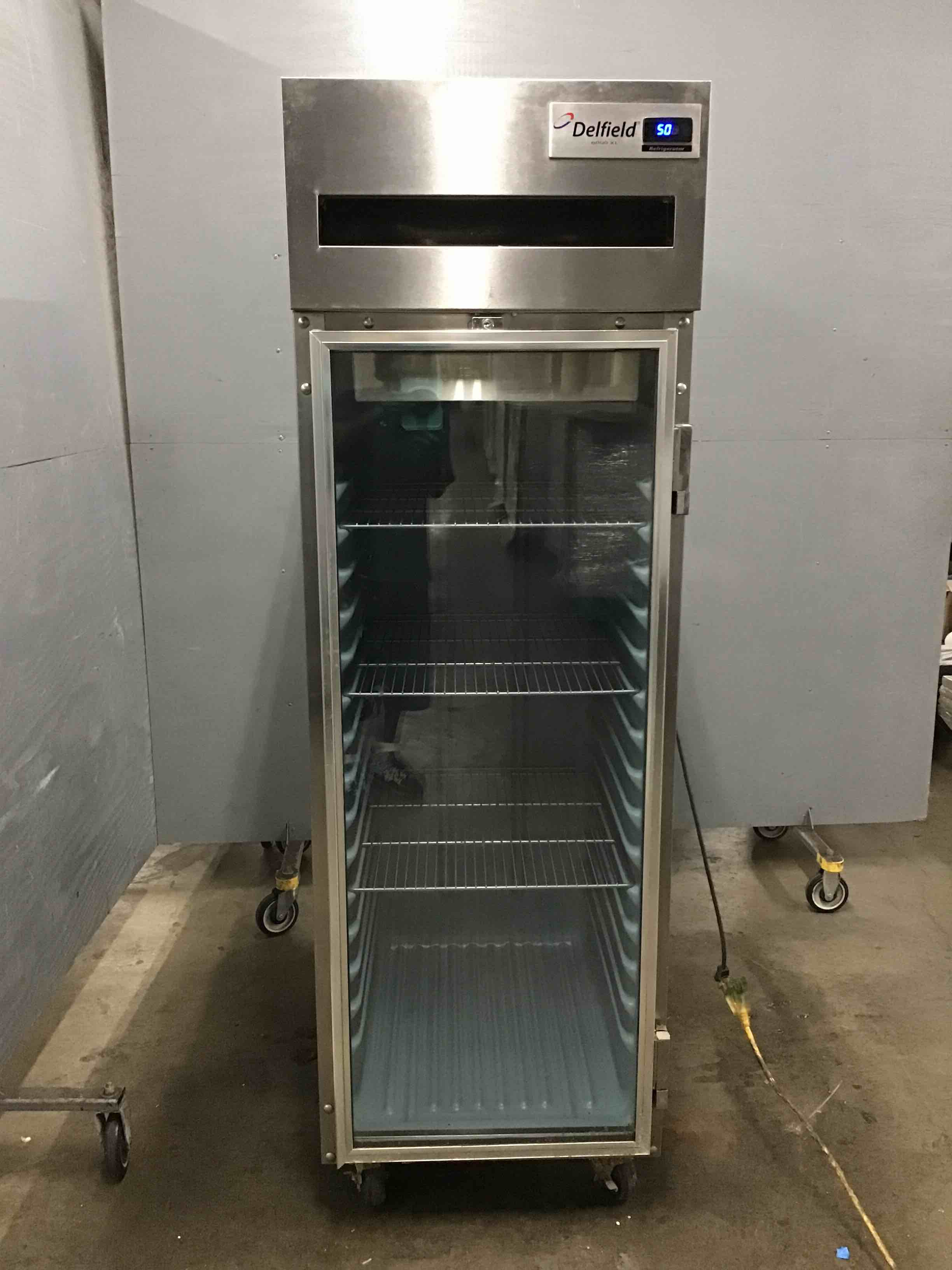 2016 DELFIELD 6000 XL SINGLE GLASS SWING DOOR REACH IN REFRIGERATOR ON CASTERS 