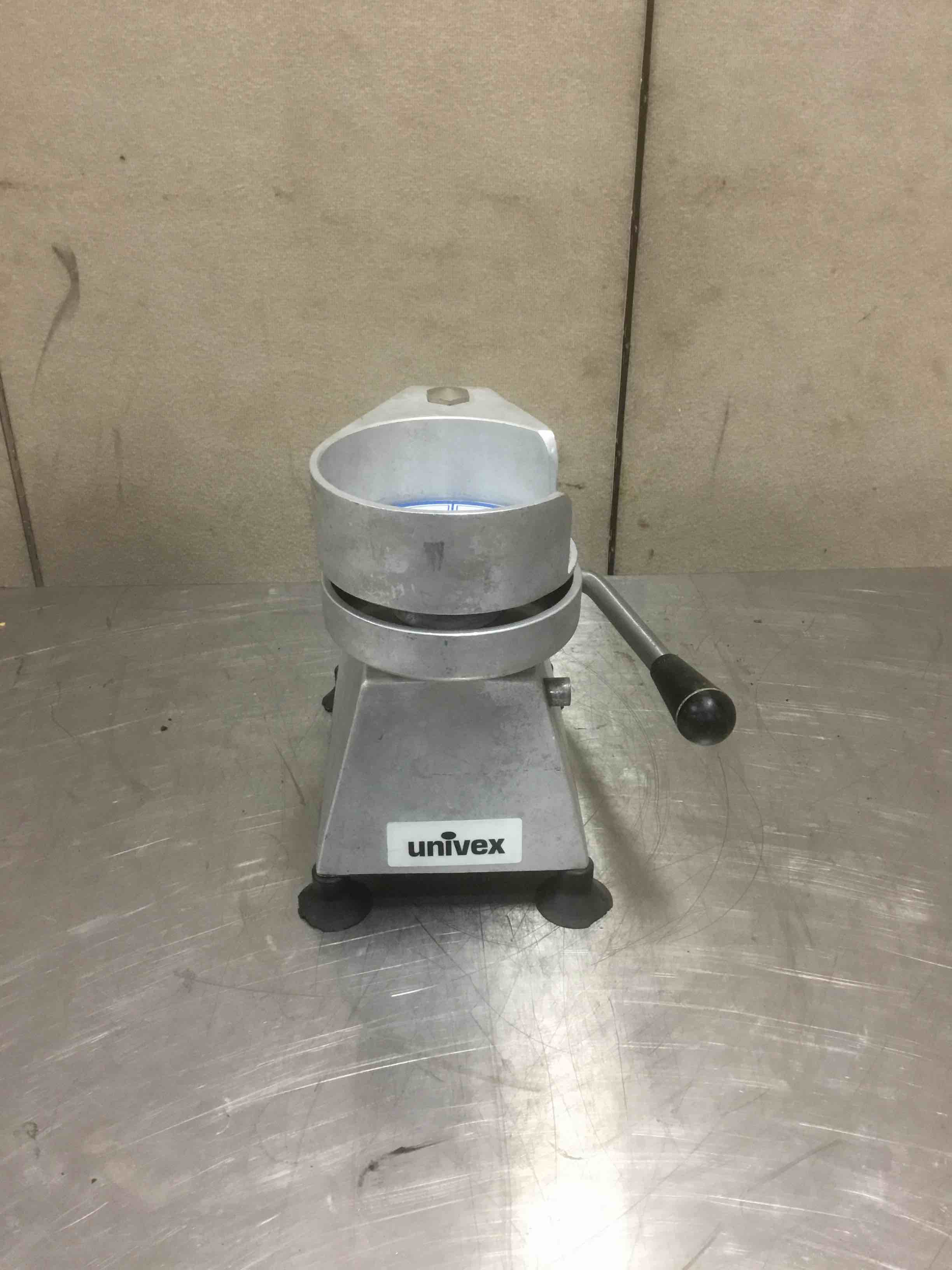 https://s3.amazonaws.com/lotting-images-prod/bidfta/ORG3261190_1695313080565.jpeg