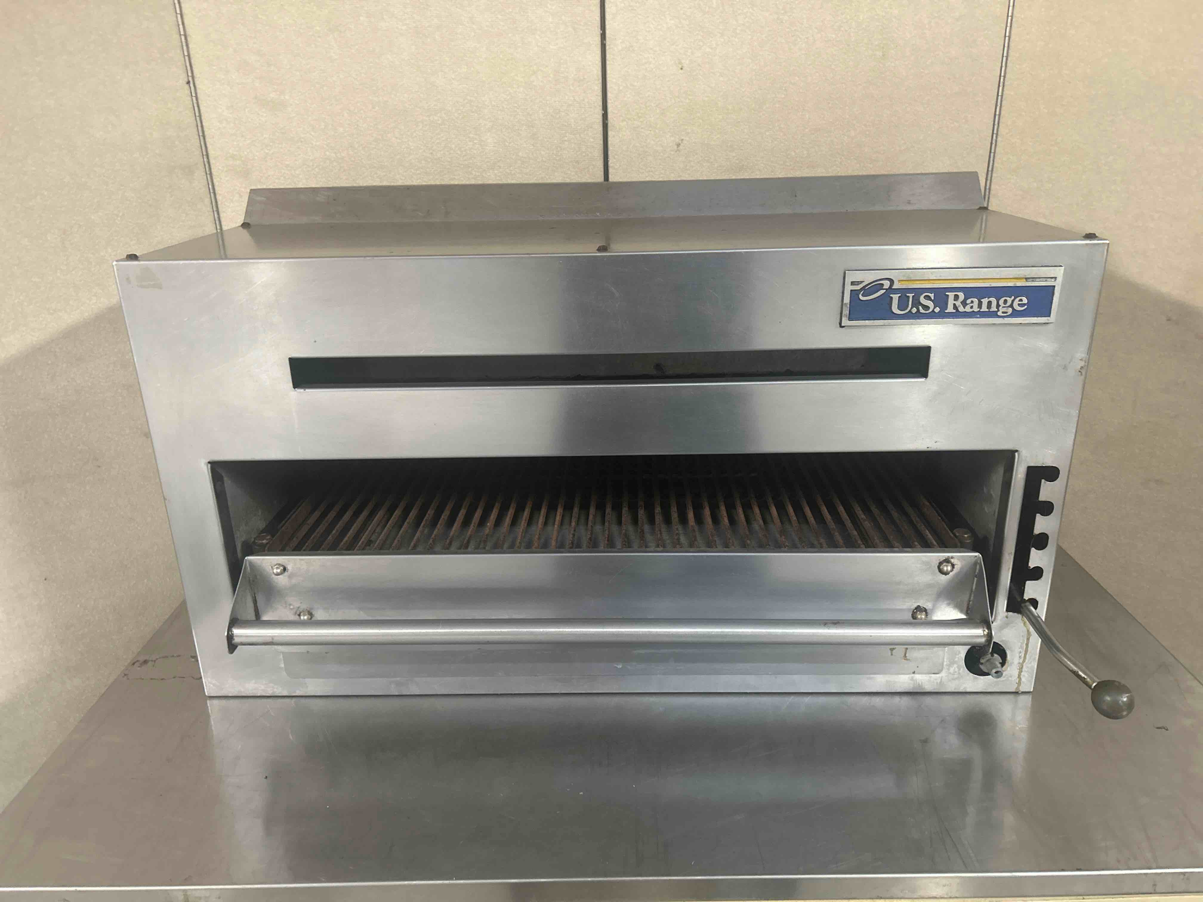 US RANGE 36 INCH STAINLESS STEEL NATURAL GAS SALAMANDER 