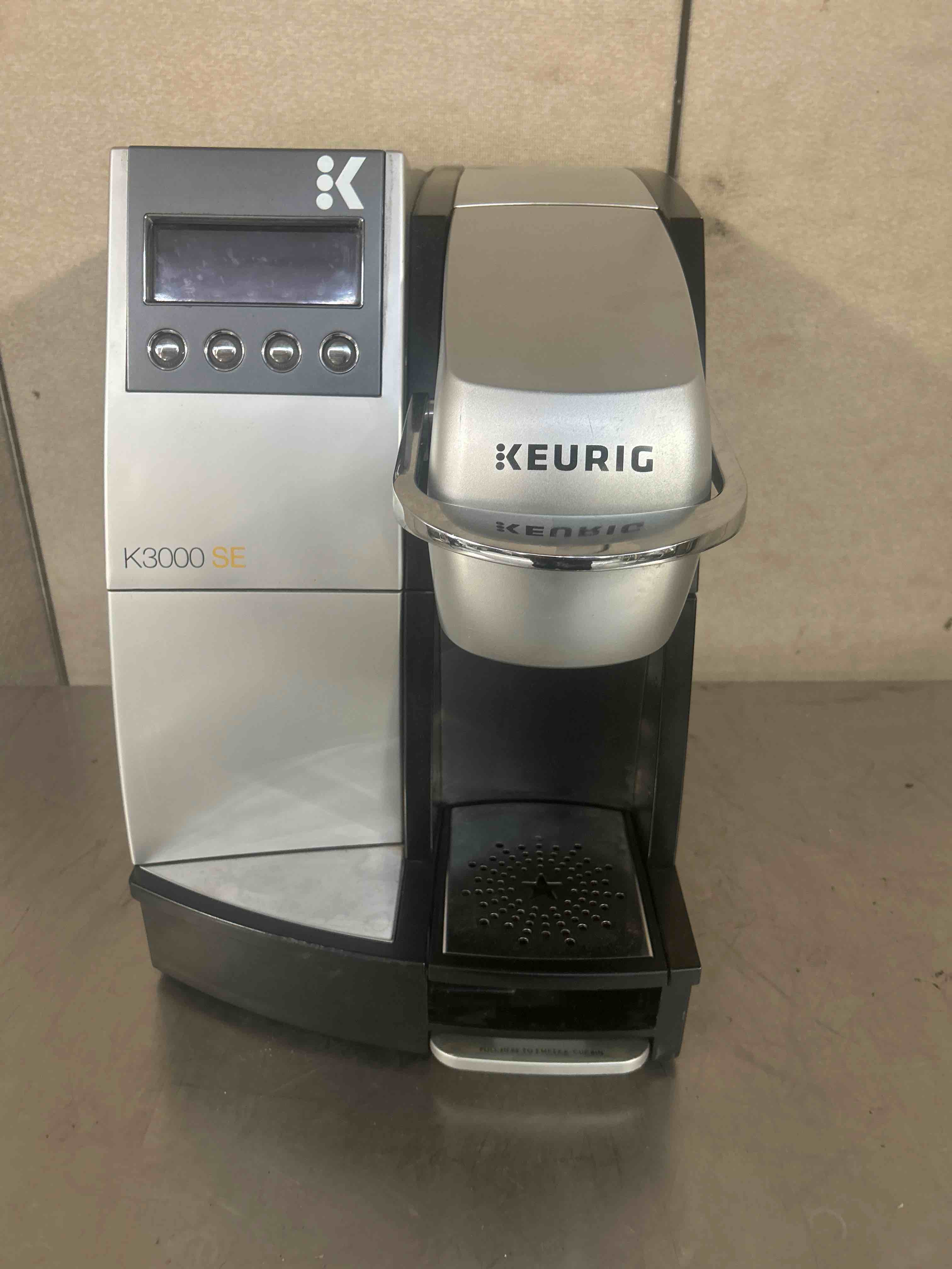 KEURIG COMMERCIAL SERIES COFFEE MAKER