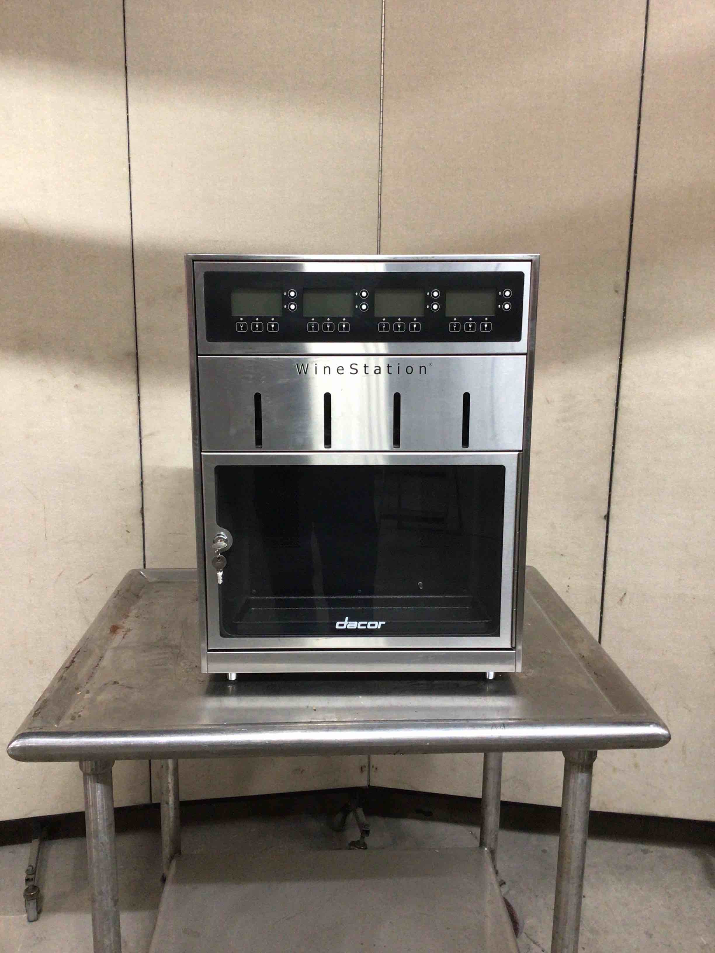 2021 DACOR 4 BOTTLE WINE DISPENSER WITH THERMO ELECTRIC COOLING SYSTEM AND LCD CONTROLS PARENTAL