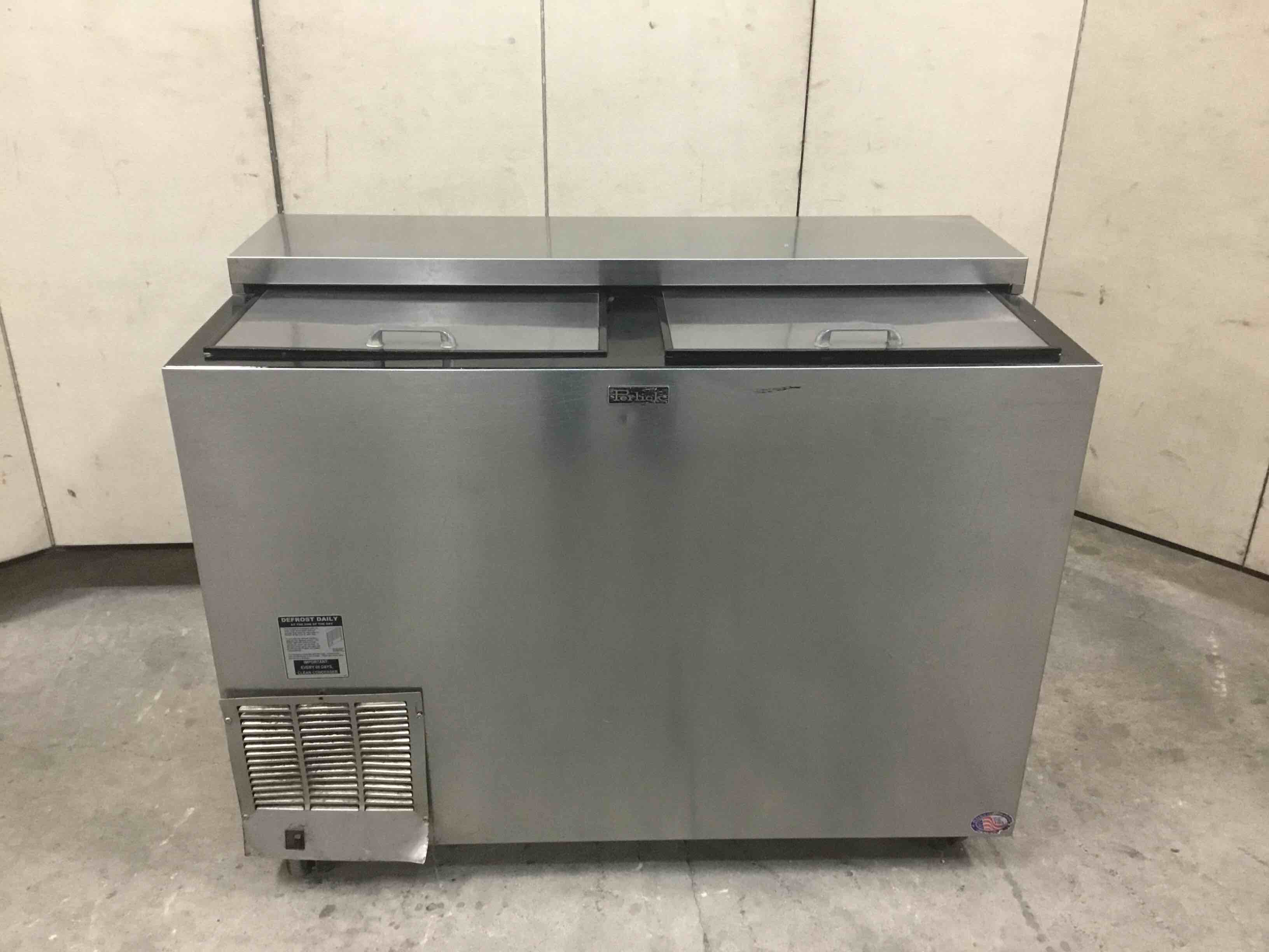 PERLICK 48 INCH STAINLESS STEEL BOTTLE COOLER ON CASTERS