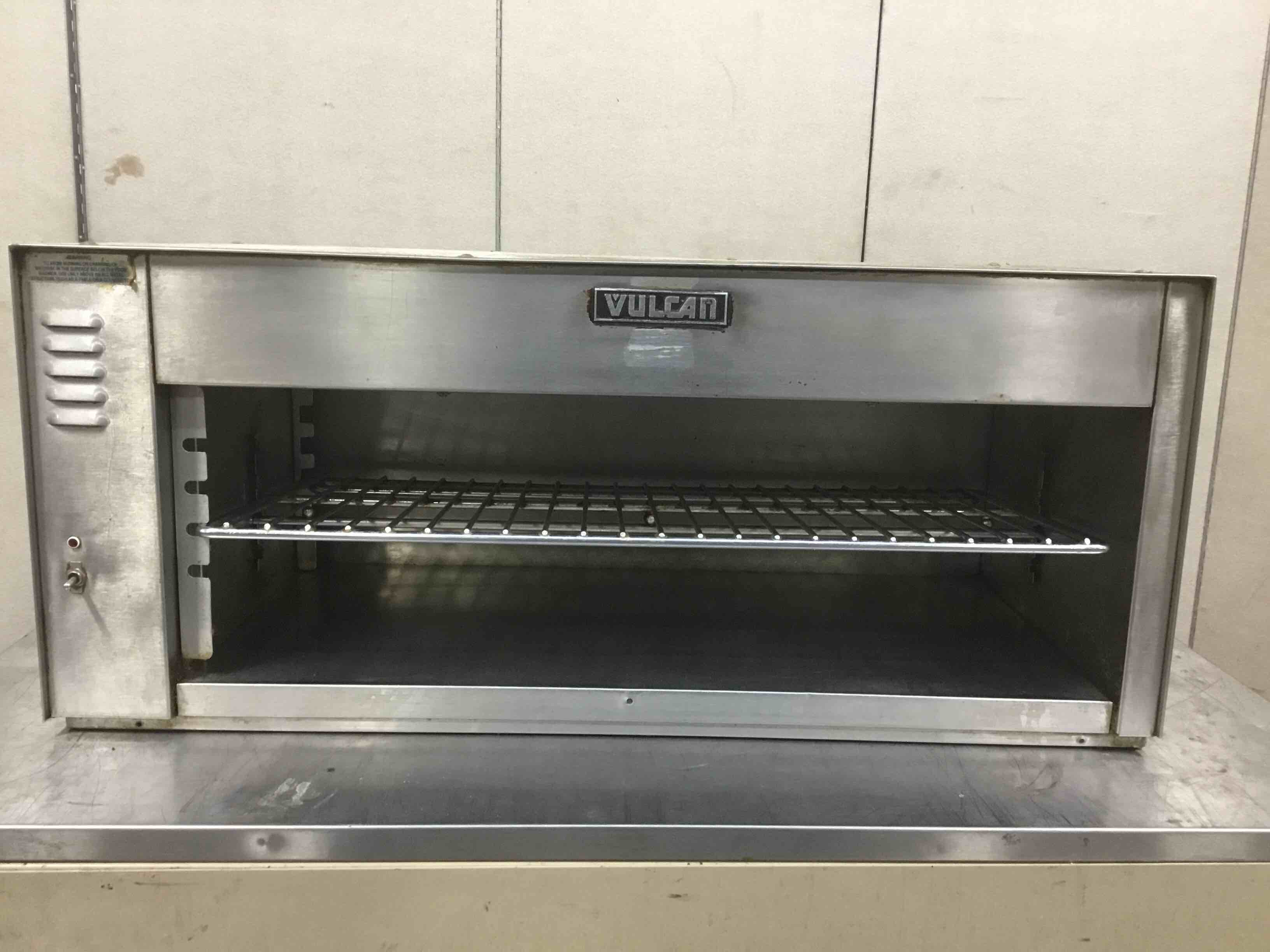 VULCAN 36 INCH STAINLESS STEEL CHEESE MELTER