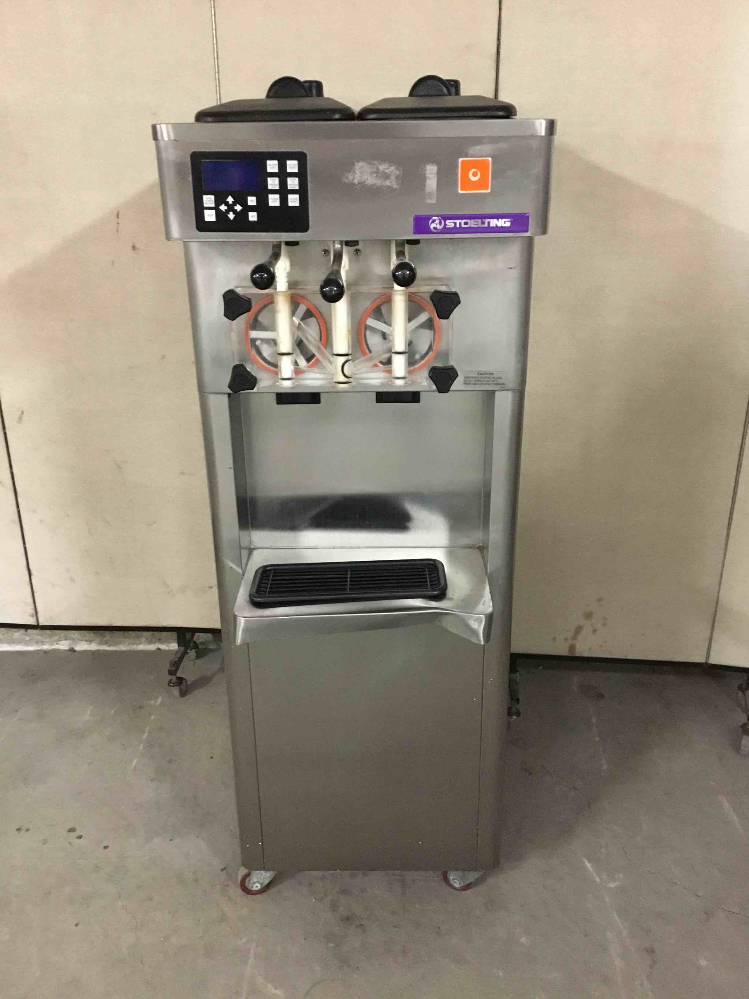 STOELTING STAINLESS STEEL TWO FLAVOR WITH TWIST SOFT SERVE ICE CREAM MACHINE 