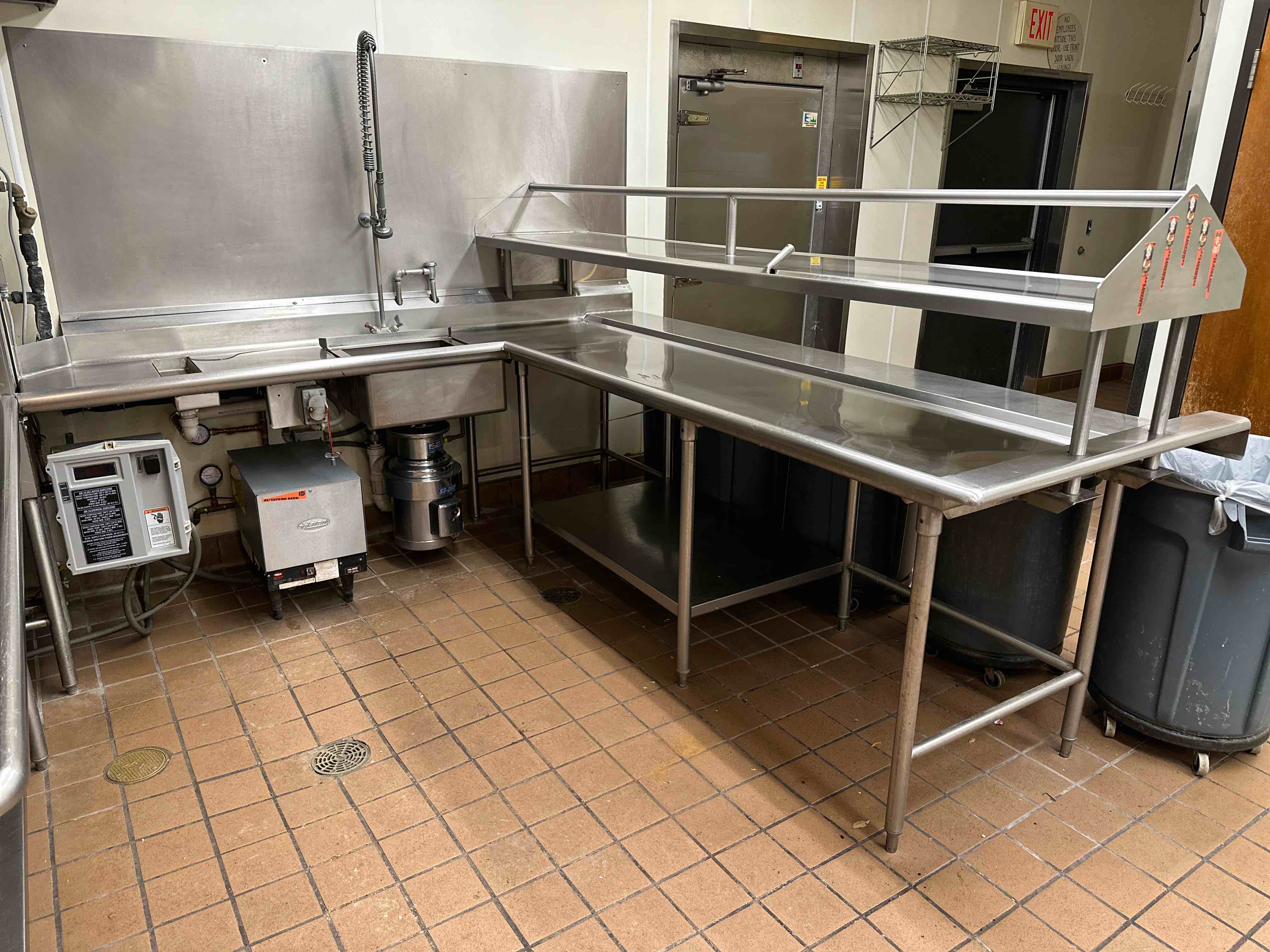 STAINLESS STEEL L-SHAPED RIGHT SIDE SOIL DISH TABLE WITH GARBAGE DISPOSAL, OVER SHELF, AND UNDER SHELF