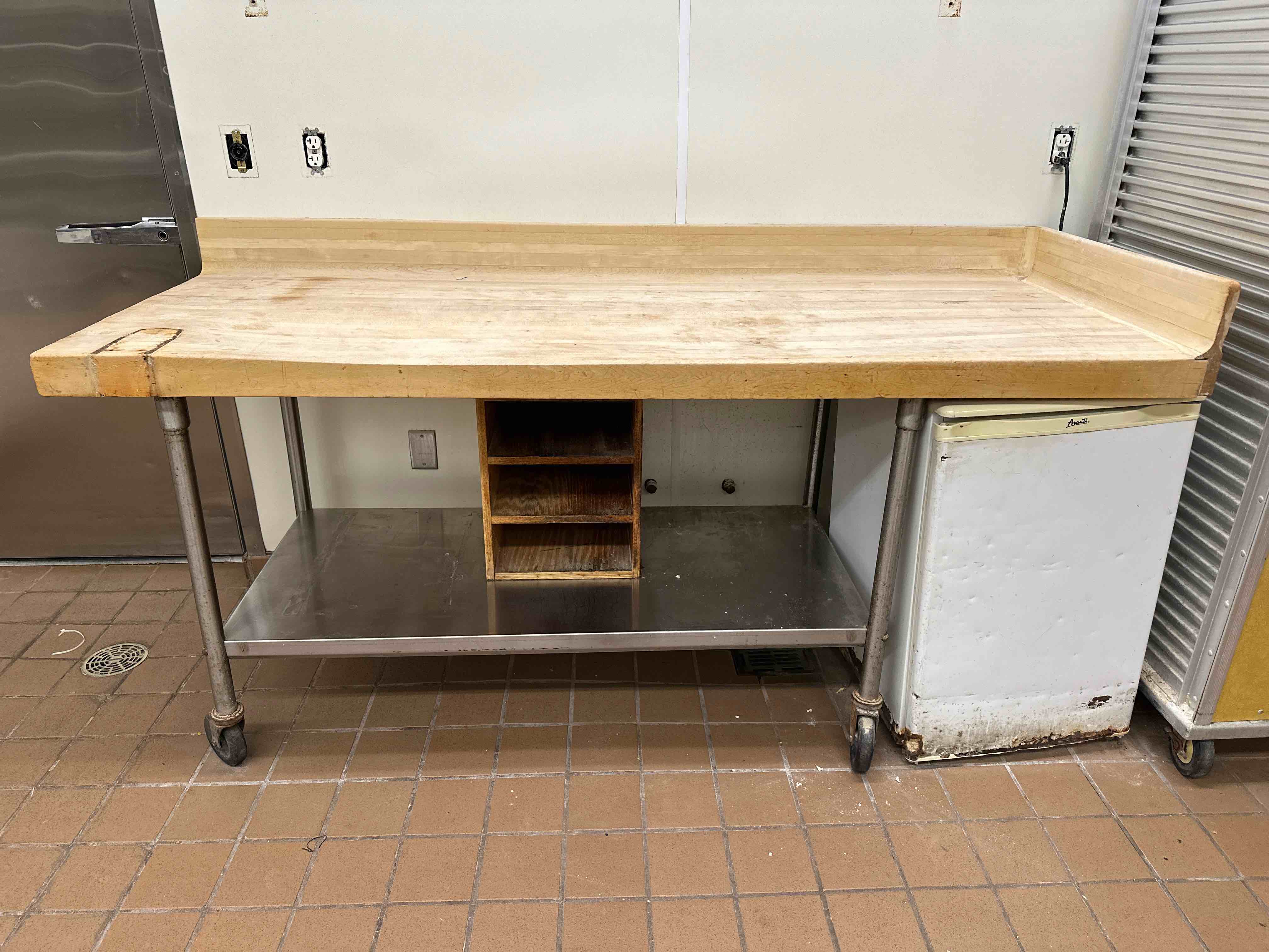 STAINLESS STEEL 3 INCH THICK WOOD BUTCHER BLOCK TABLE WITH UNDER SHELF ON CASTERS