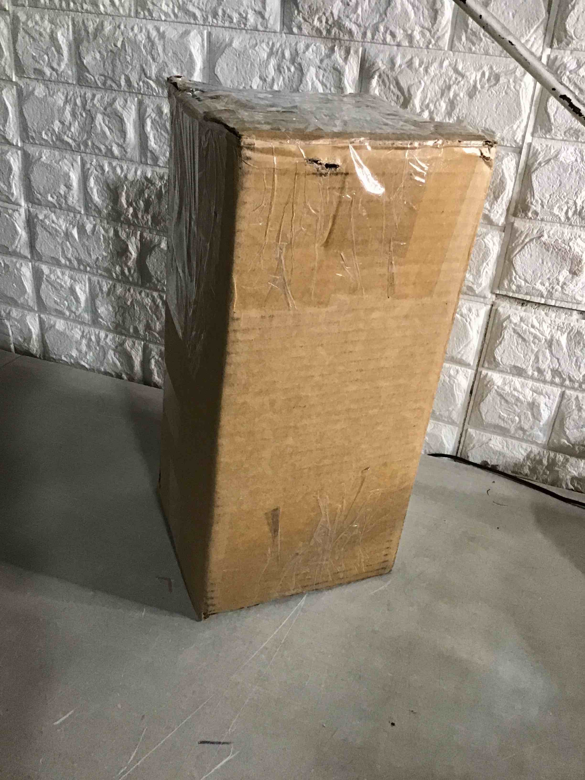 https://s3.amazonaws.com/lotting-images-prod/bidfta/ORG3306280_1692815864832.jpeg