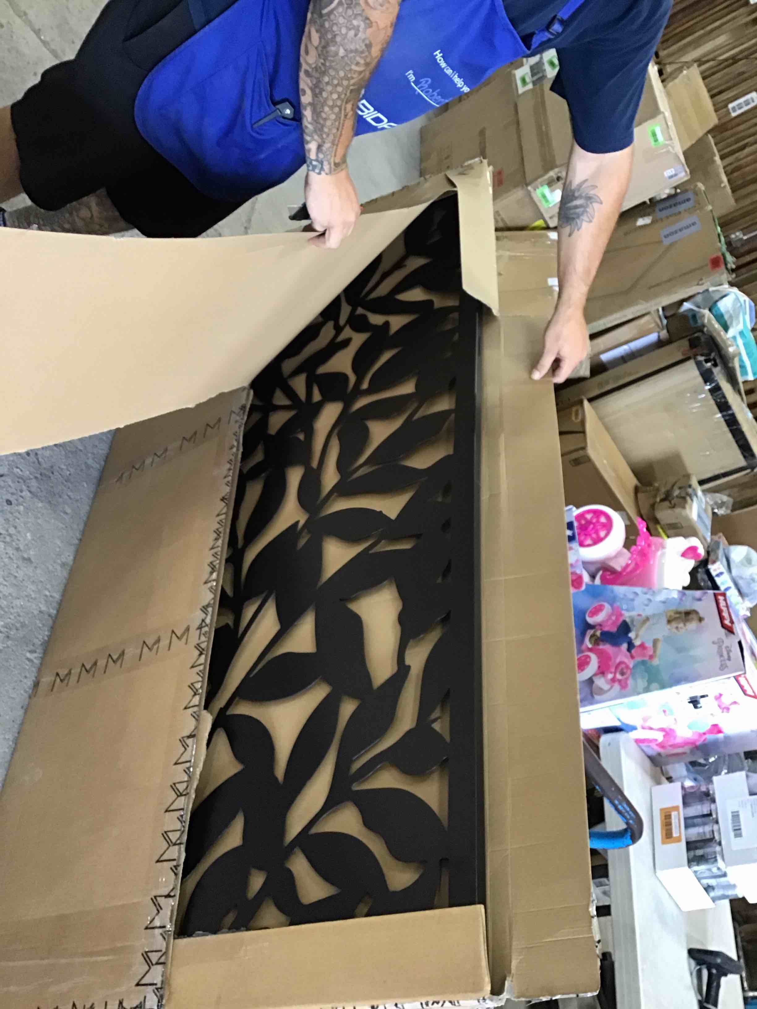 big vine metal wall decor about 5’ 10’’ tall