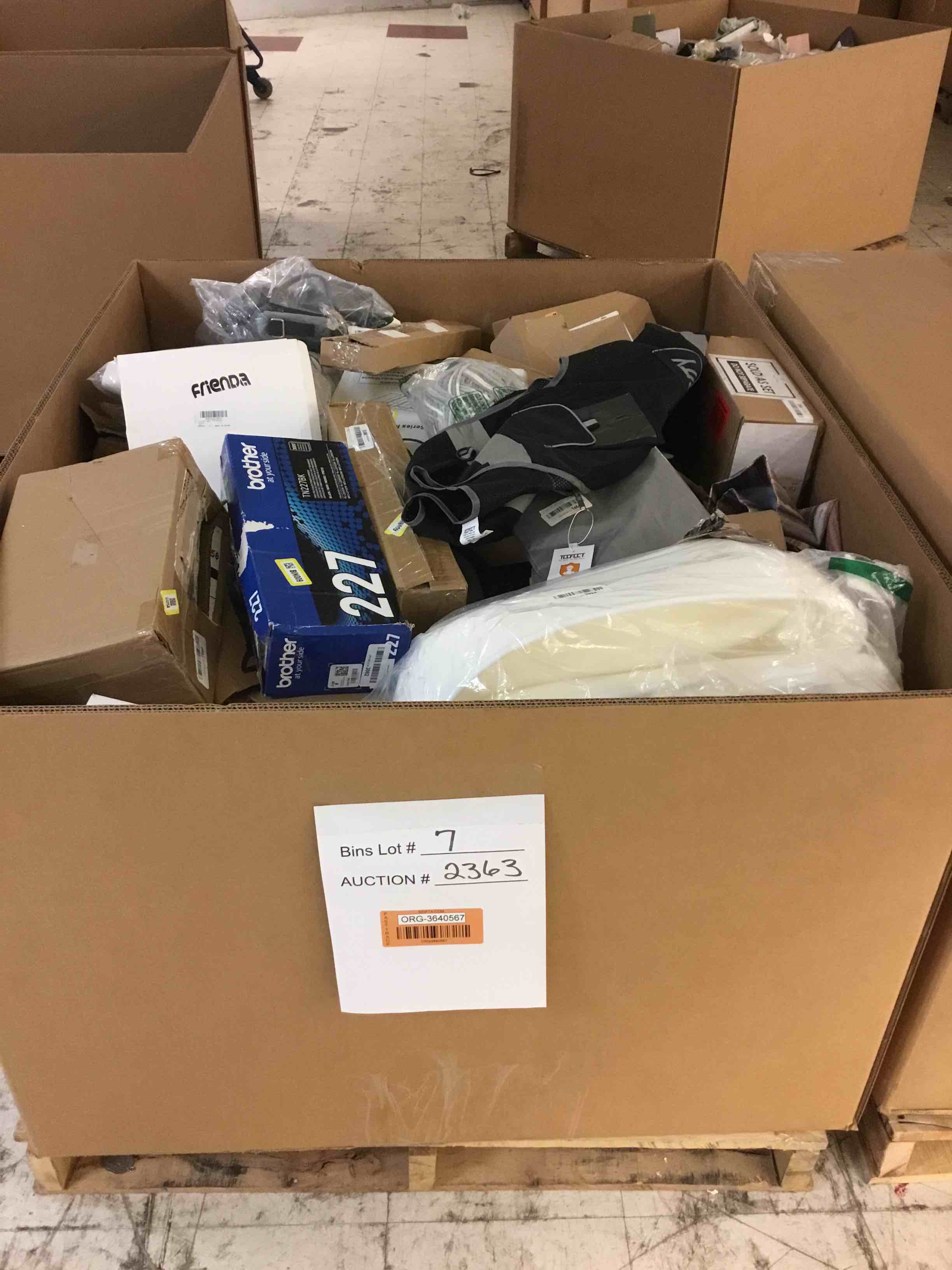 https://s3.amazonaws.com/lotting-images-prod/bidfta/ORG3640567_1717077074824.jpeg