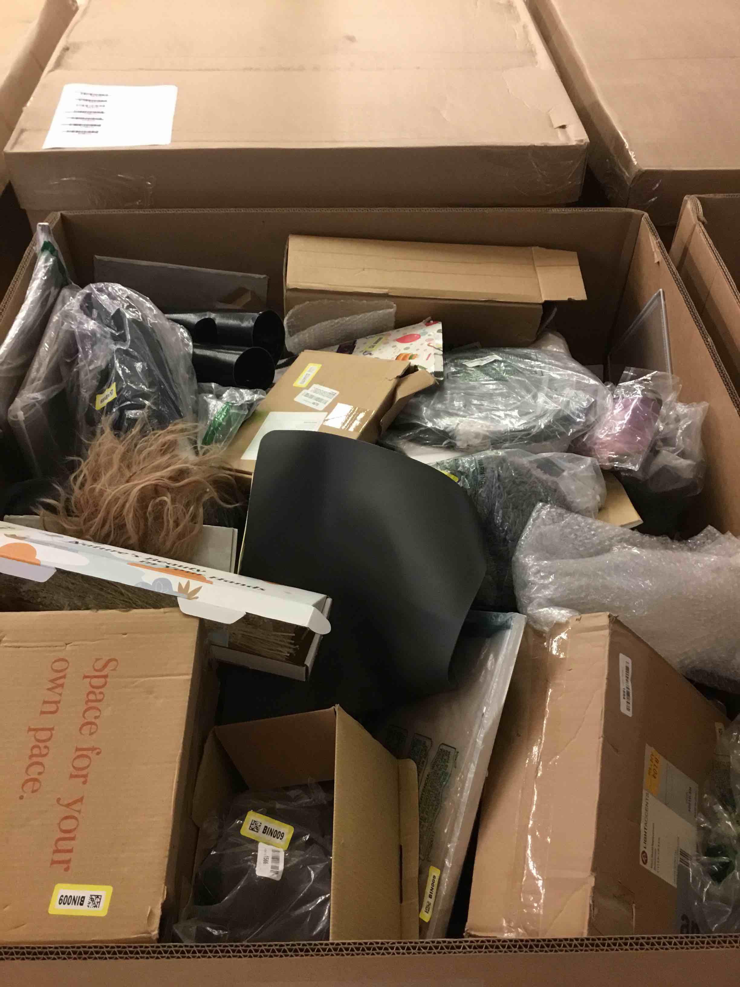 https://s3.amazonaws.com/lotting-images-prod/bidfta/ORG3640569_1717077986733.jpeg