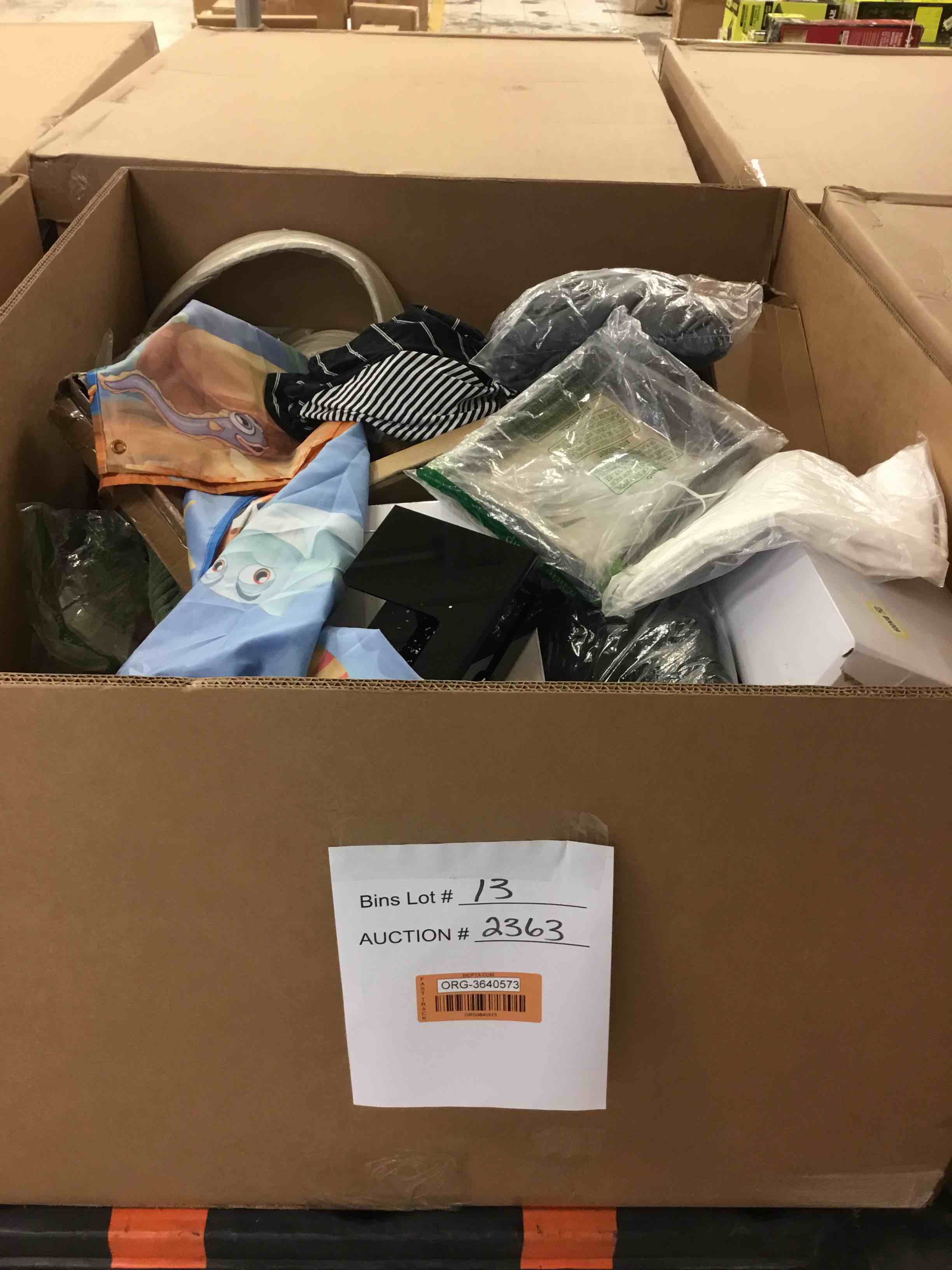 https://s3.amazonaws.com/lotting-images-prod/bidfta/ORG3640573_1717081402325.jpeg