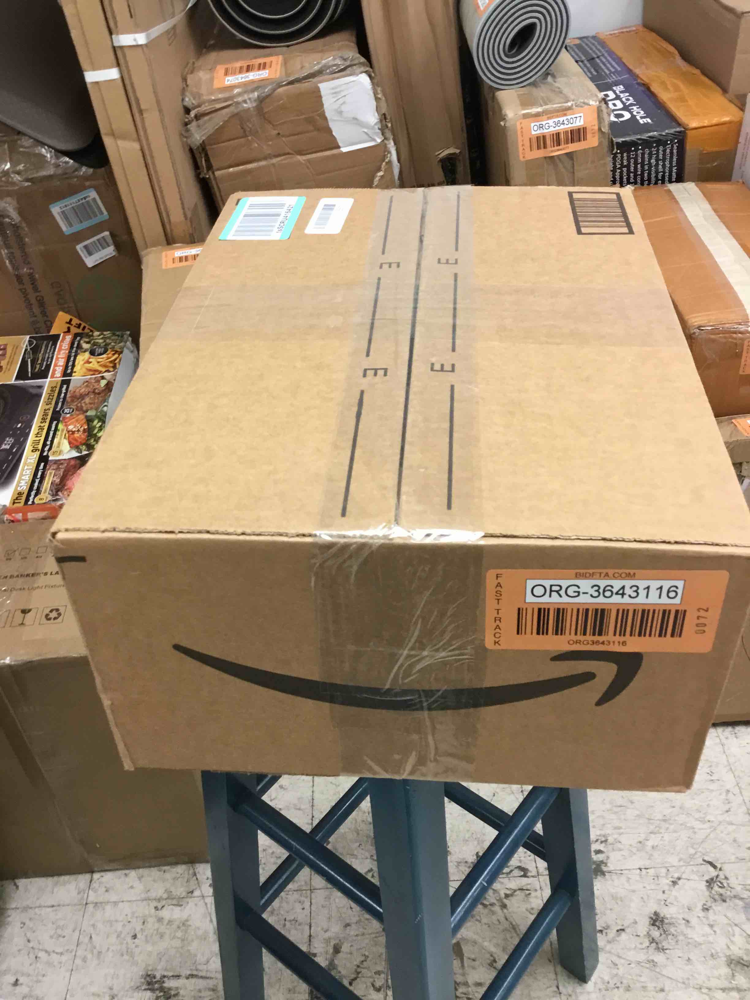 https://s3.amazonaws.com/lotting-images-prod/bidfta/ORG3643116_1673027289465.jpeg