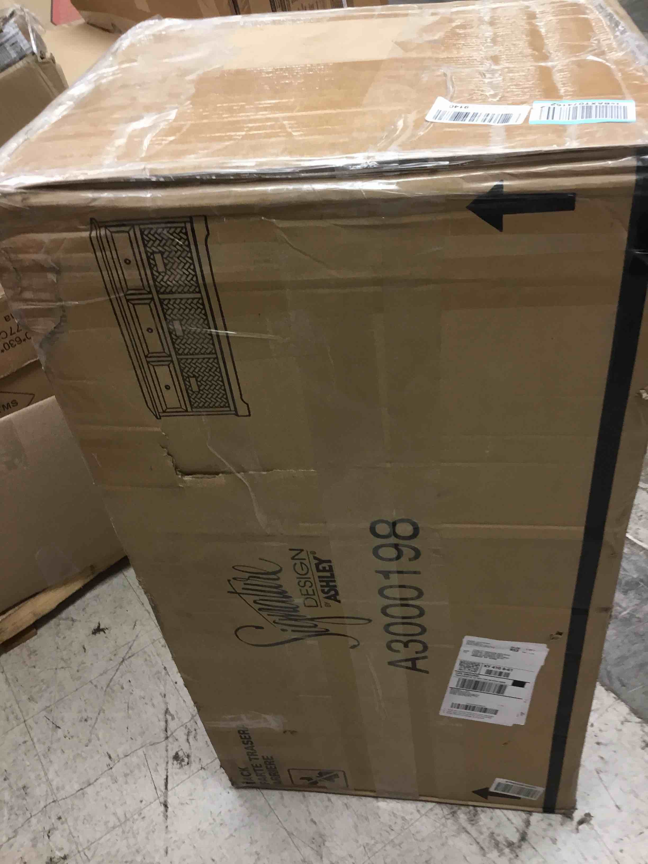 https://s3.amazonaws.com/lotting-images-prod/bidfta/ORG3643127_1673030026537.jpeg