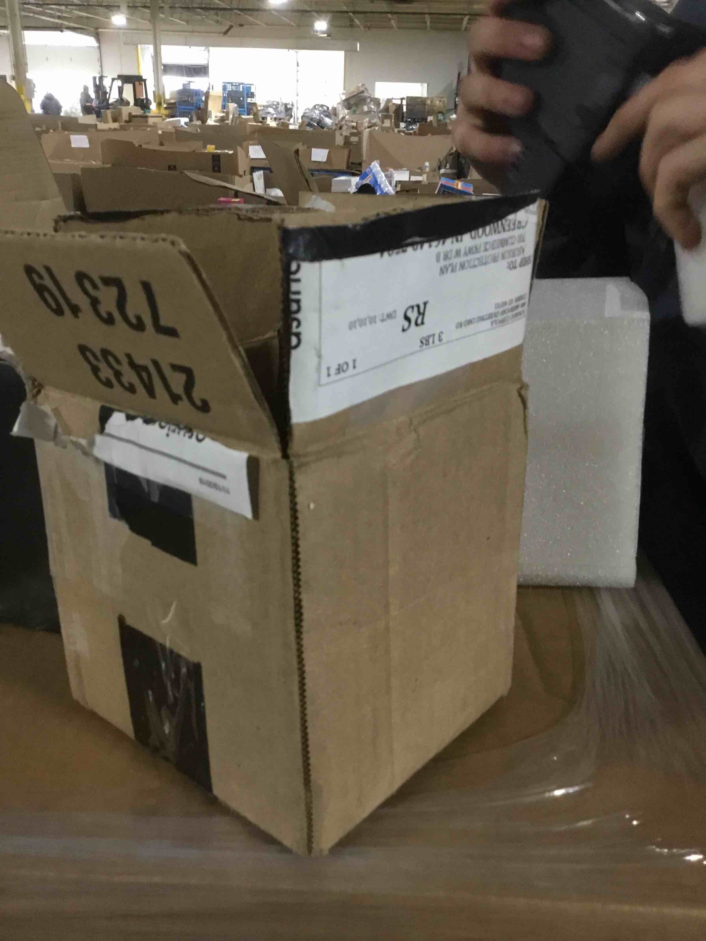 https://s3.amazonaws.com/lotting-images-prod/bidfta/ORG3659444_1676657183388.jpeg