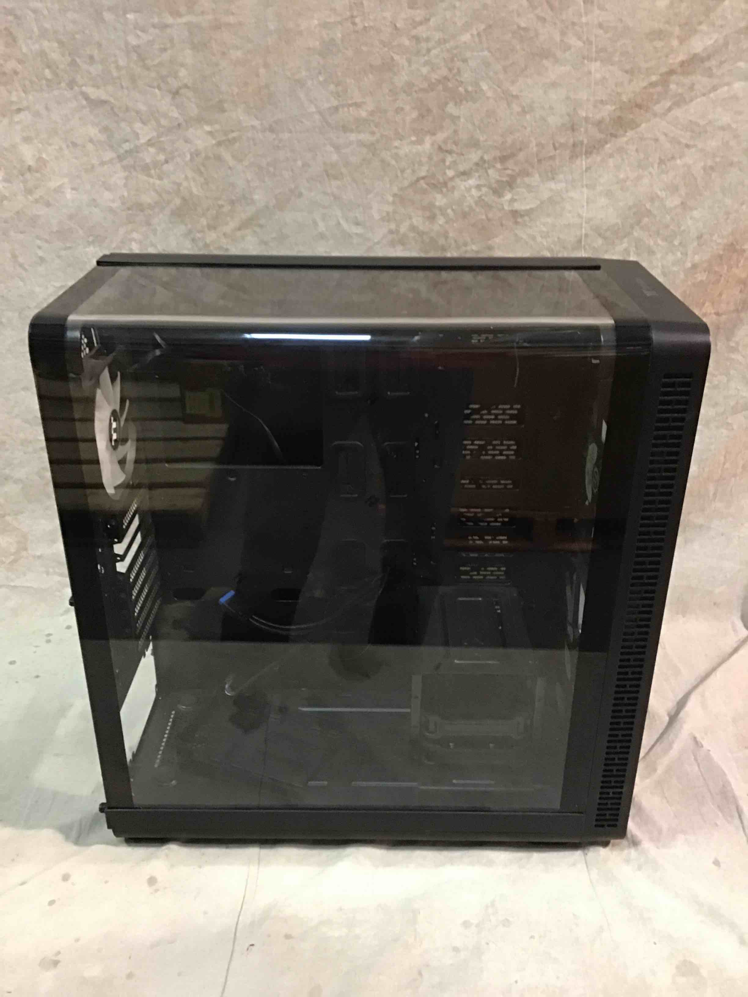 Thermaltake Computer Case