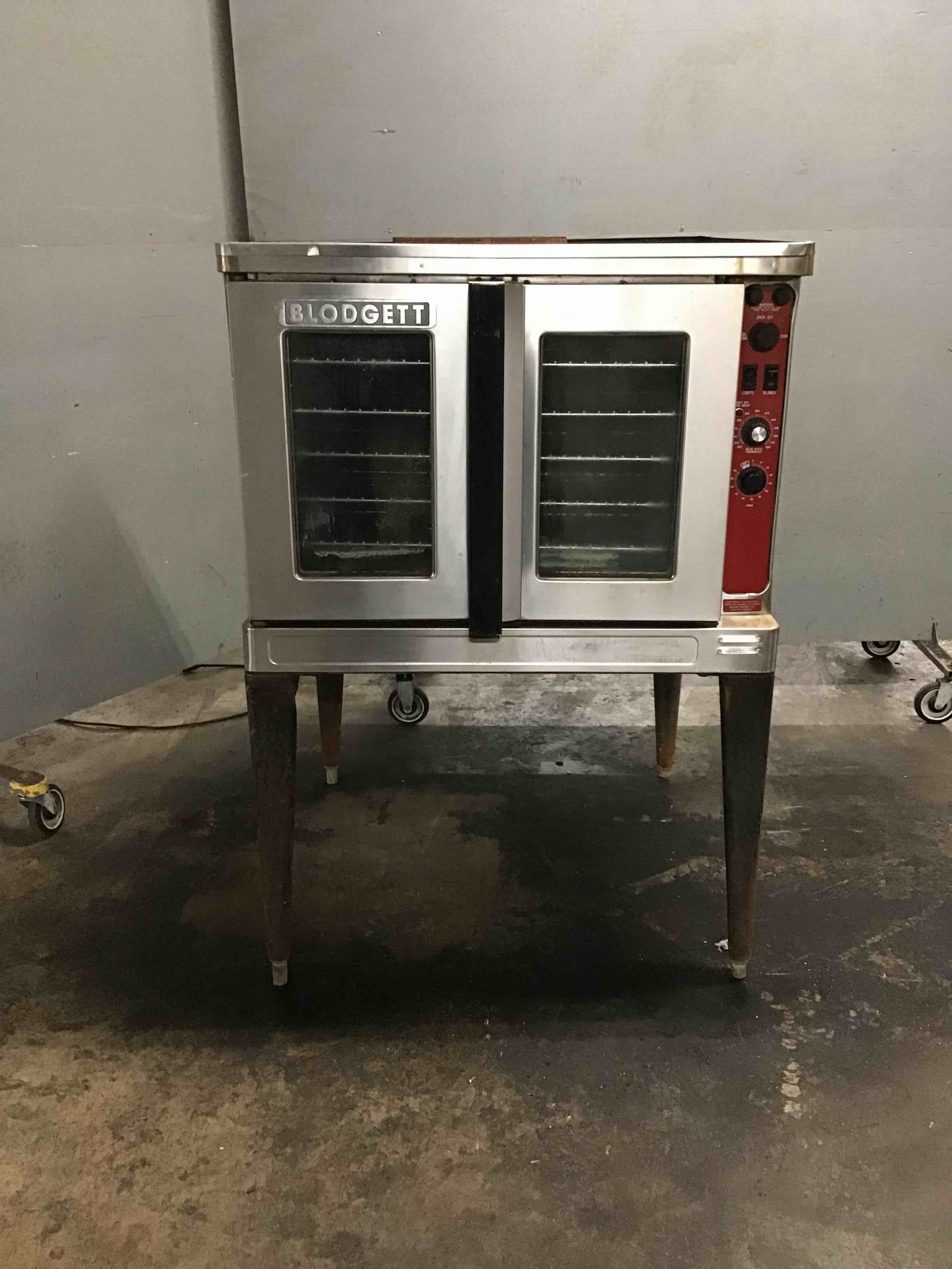Blodgett Full Size Stainless Steel Front Electric Convection Oven With Cook 2 Speed With Solid State Thermostat