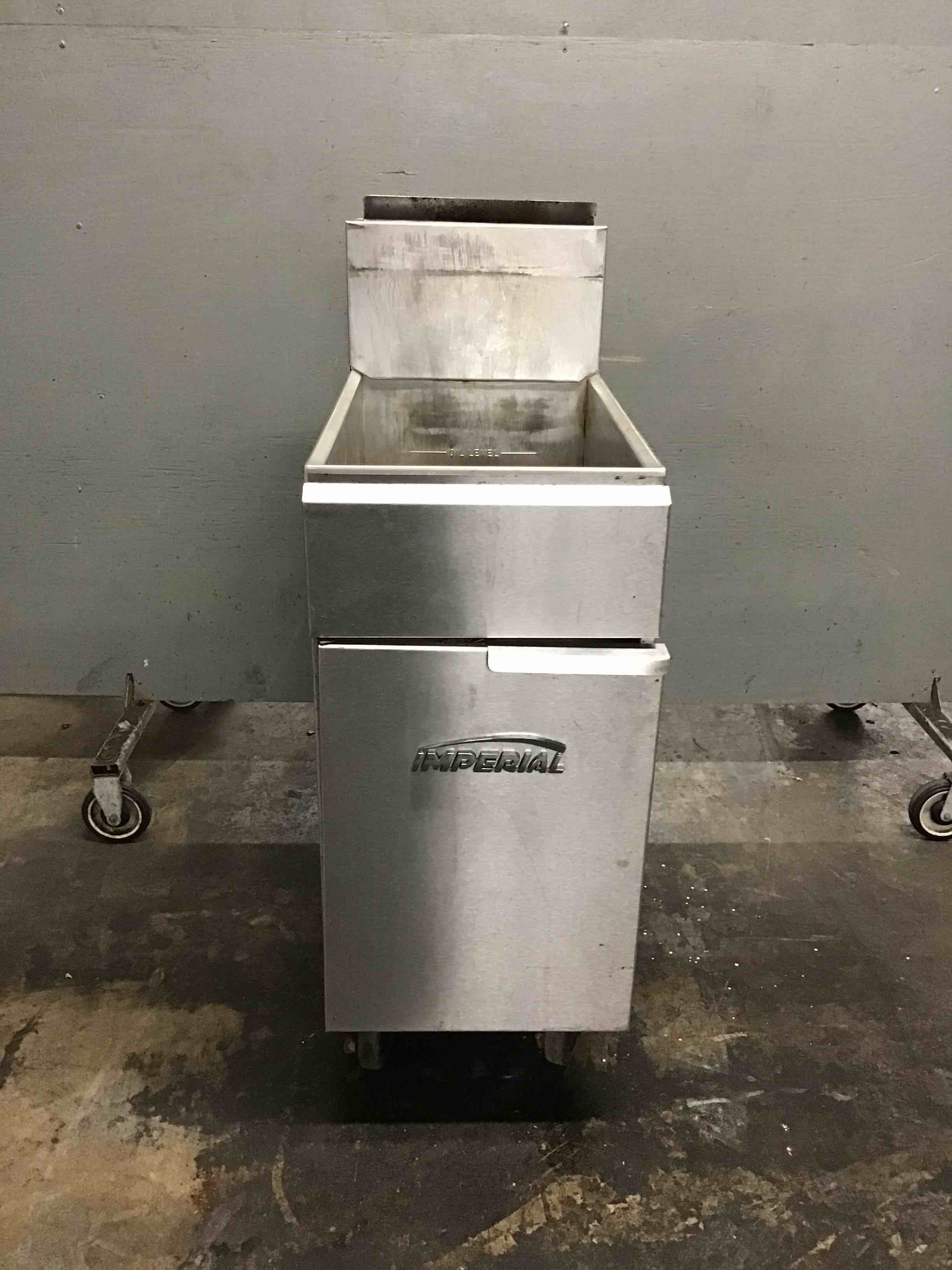 Imperial Stainless Steel Natural Gas 50 Lb. Fryer On Casters