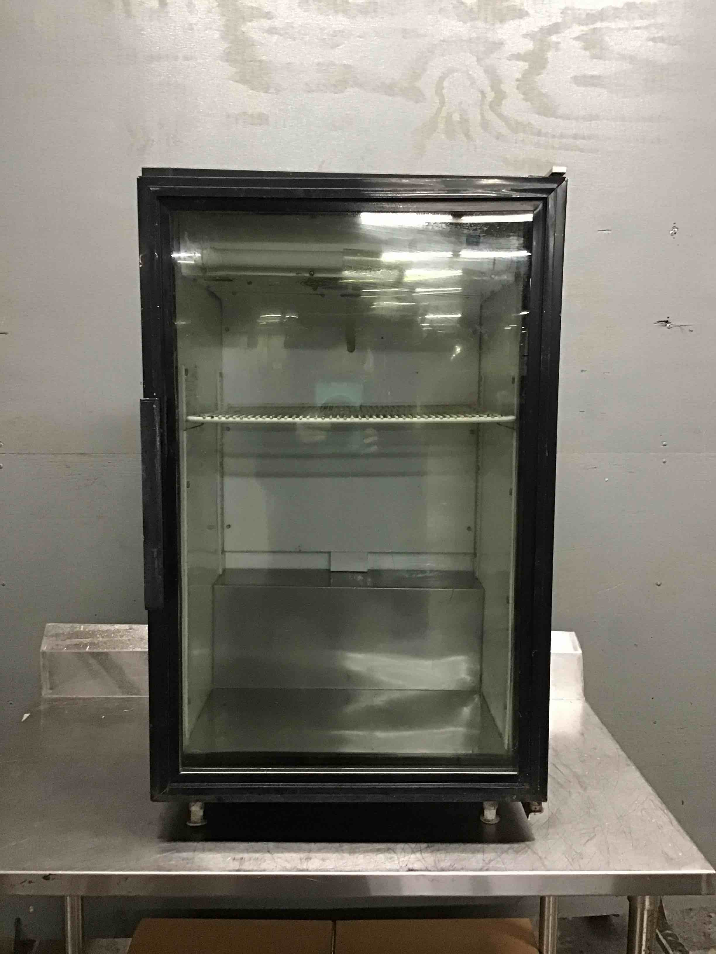 True Countertop Glass Door Merchandiser Cooler