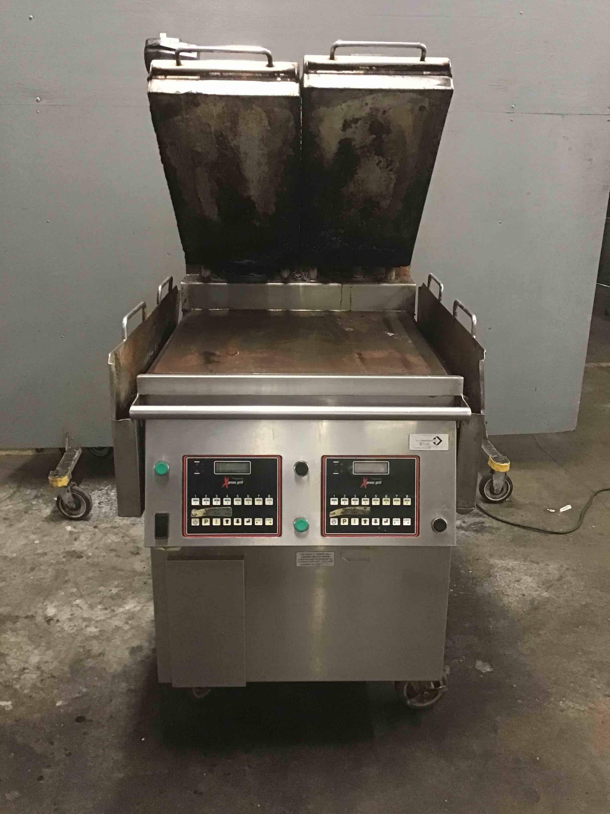 Garland Stainless Steel 26 Inch Xpress Clamshell Flat Grill On Casters 