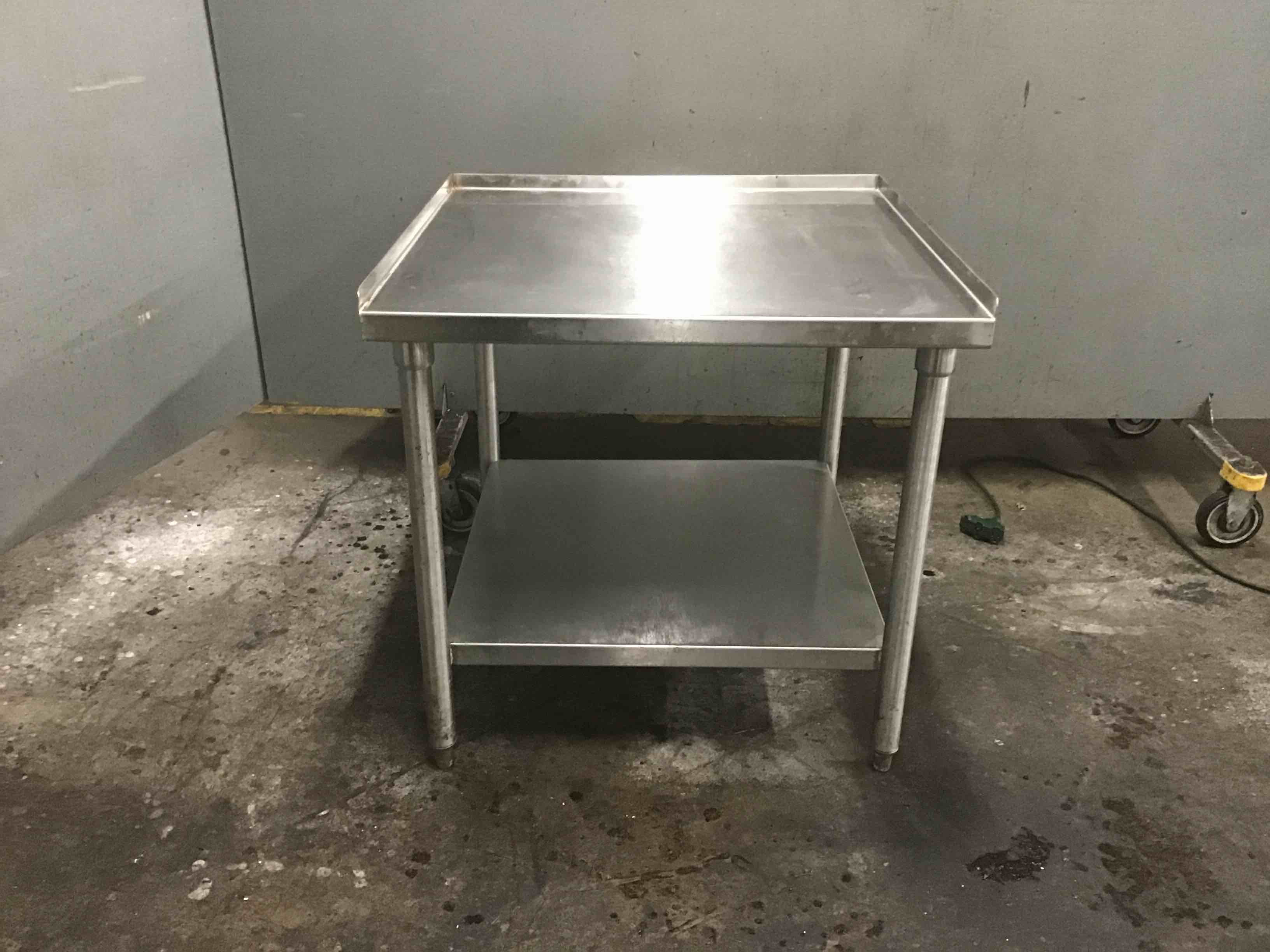 Stainless Steel Equipment Stand With Under Shelf 