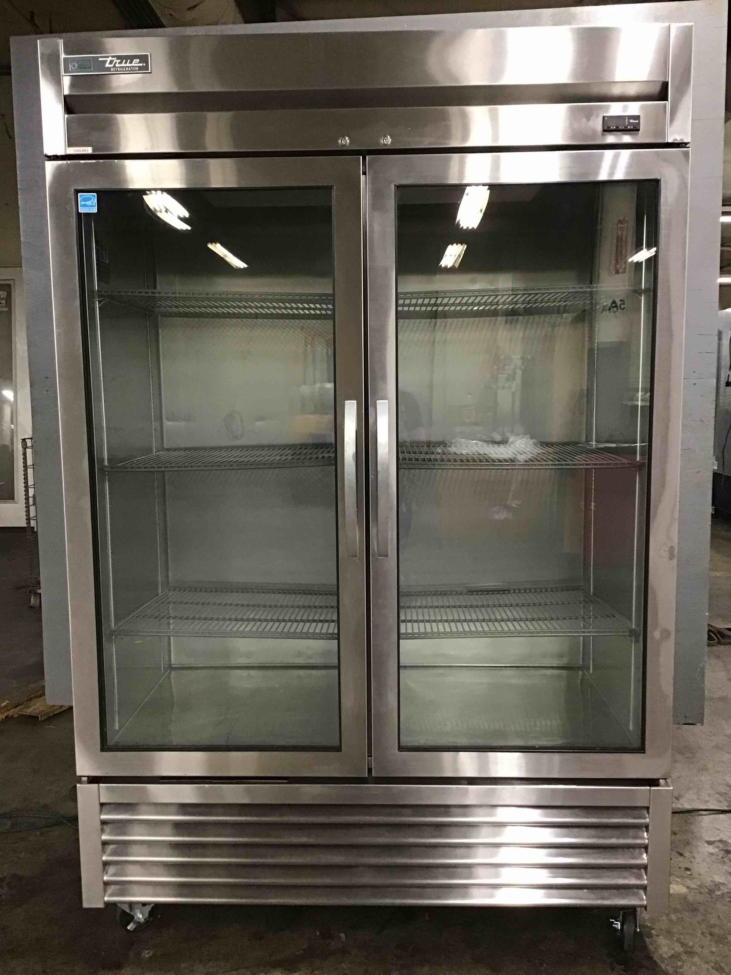2020 True Stainless Steel Double Glass Door Refrigerator On Casters