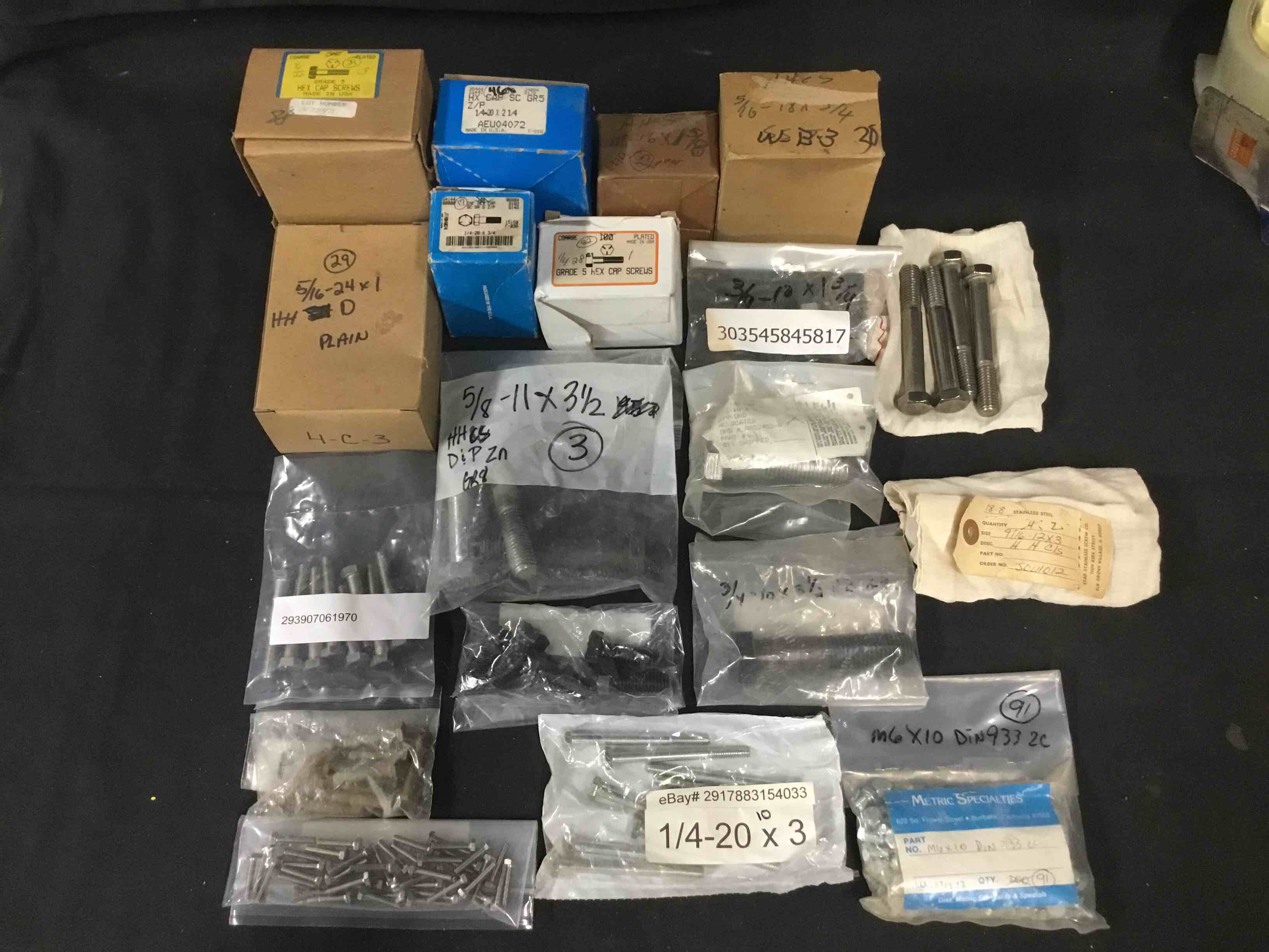 Assorted Hex Head Cap Screws, Various Sizes And Grades 