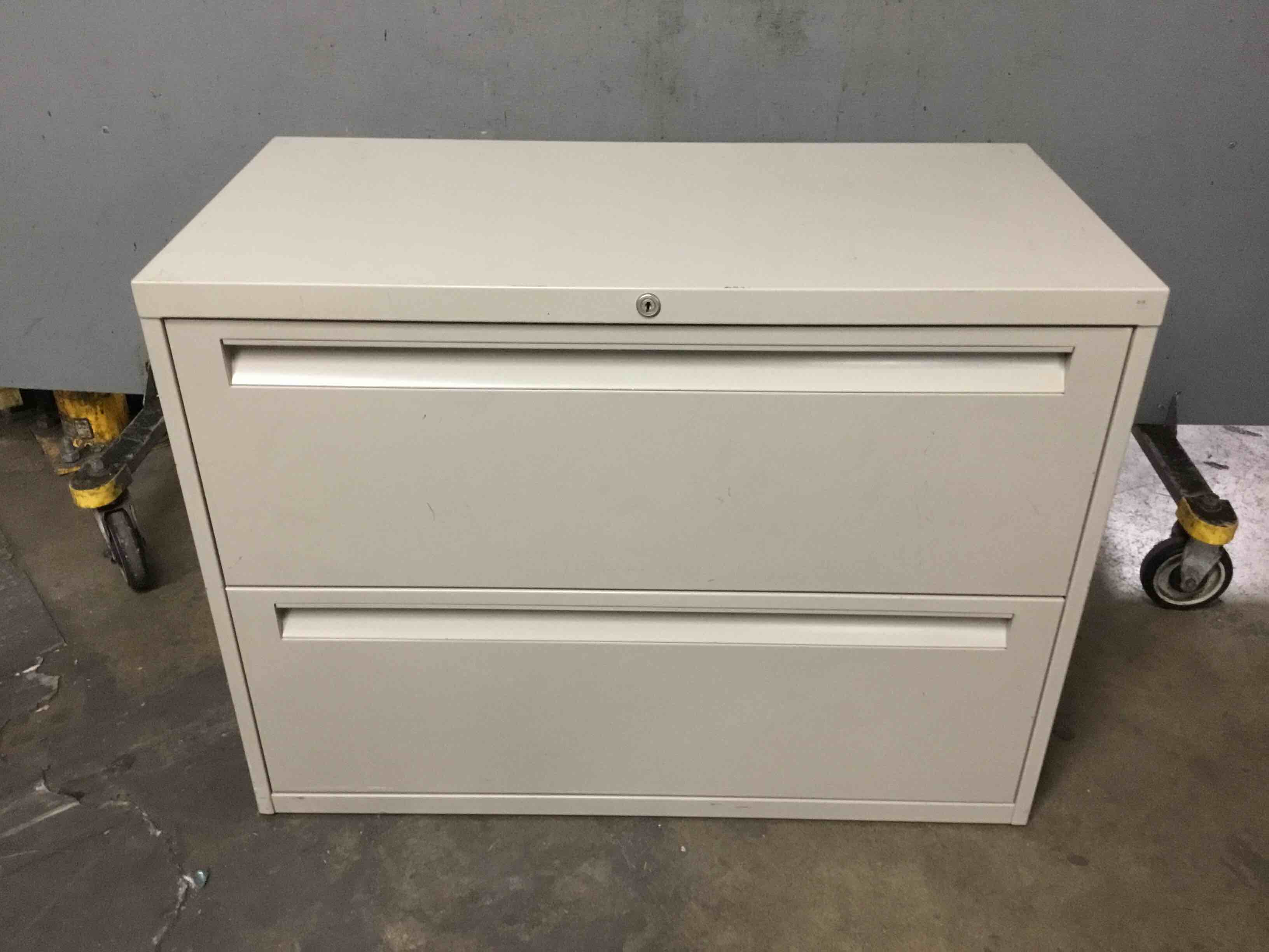 2-Drawer Metal File Cabinet 