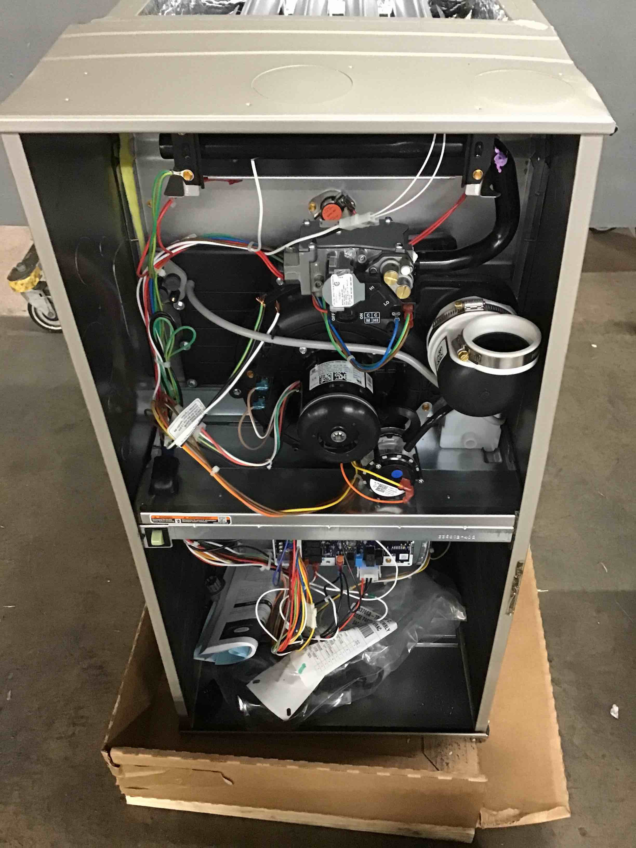 https://s3.amazonaws.com/lotting-images-prod/bidfta/ORG3799925_1708366563457.jpeg