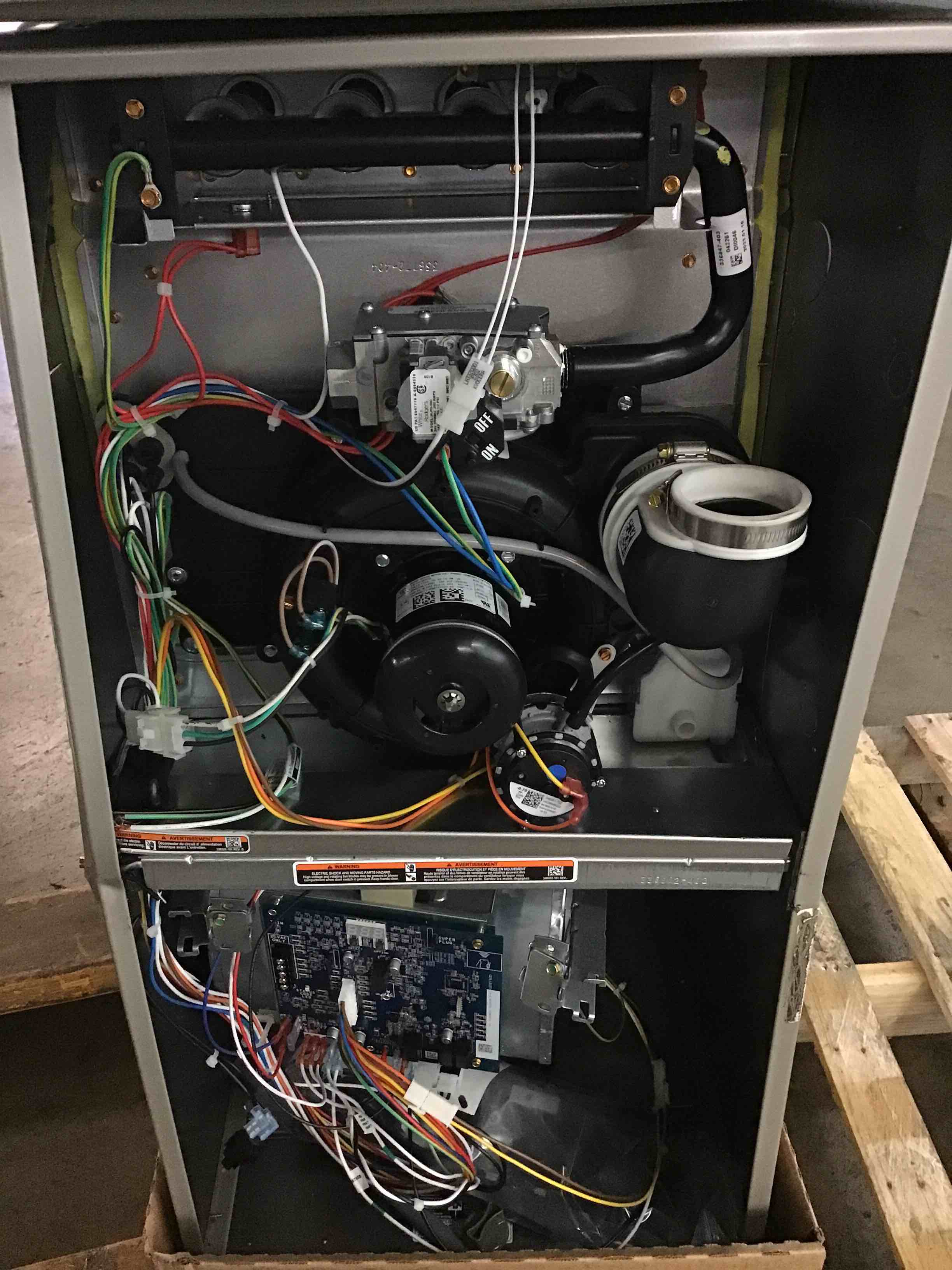 https://s3.amazonaws.com/lotting-images-prod/bidfta/ORG3799926_1708367106074.jpeg